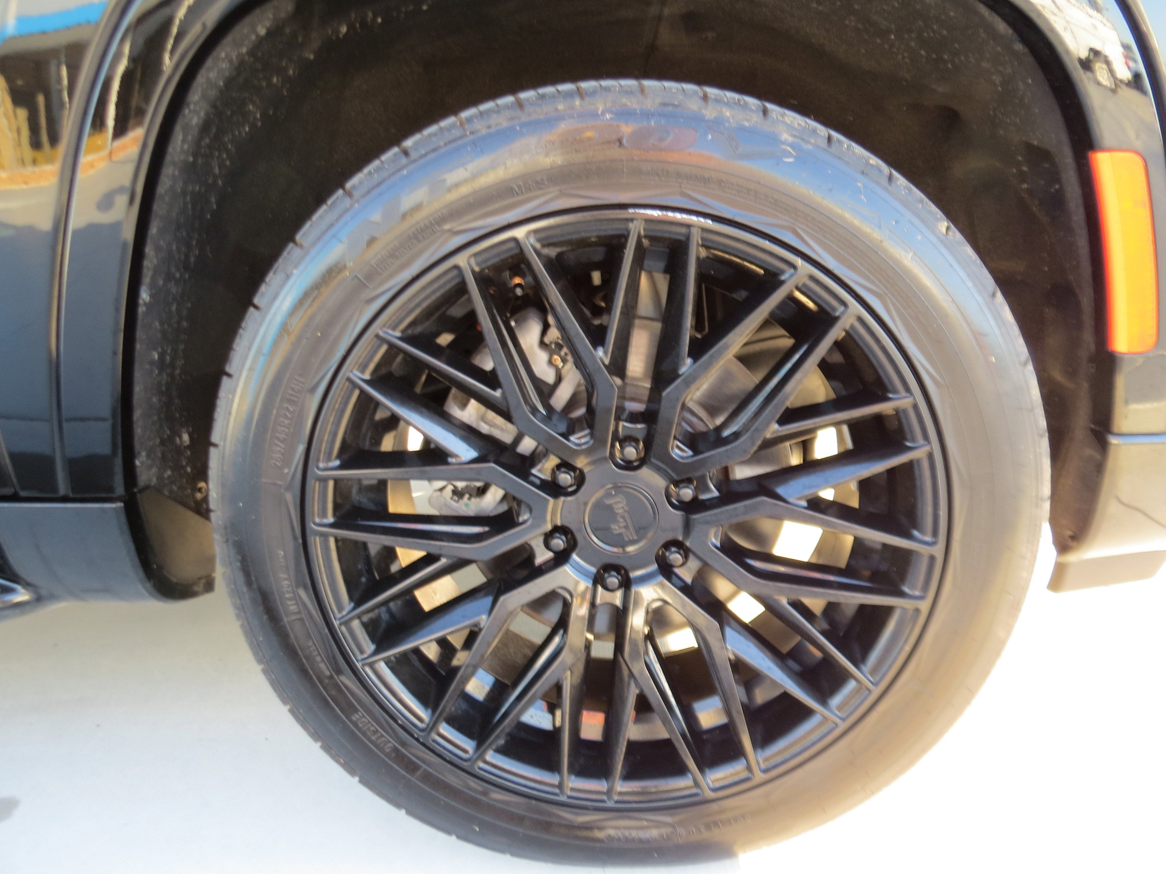 2024 Jeep Wagoneer Series II Carbide 4x2