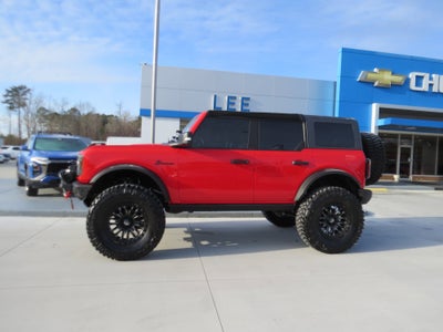 2023 Ford Bronco Base