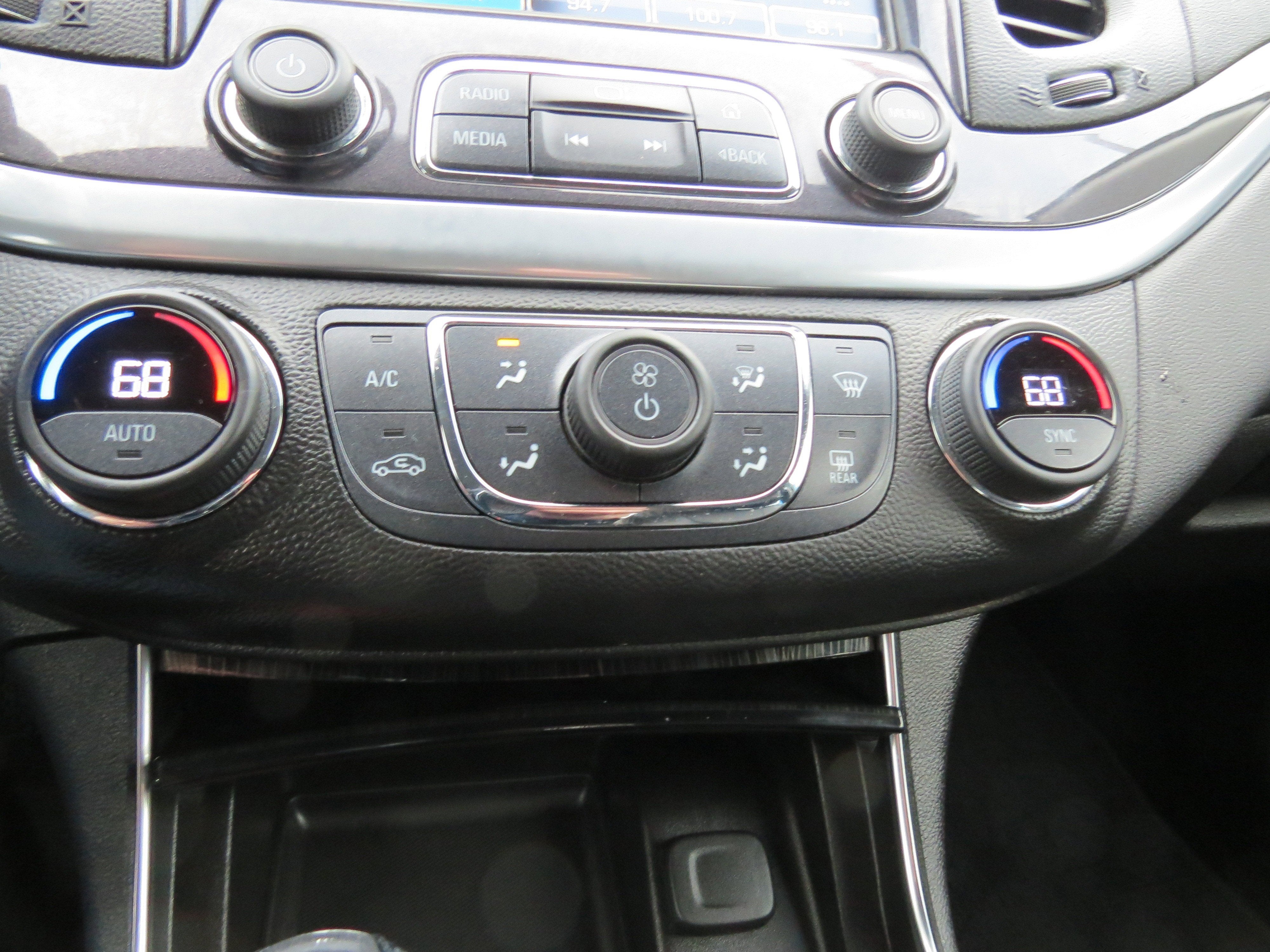 2020 Chevrolet Impala LT