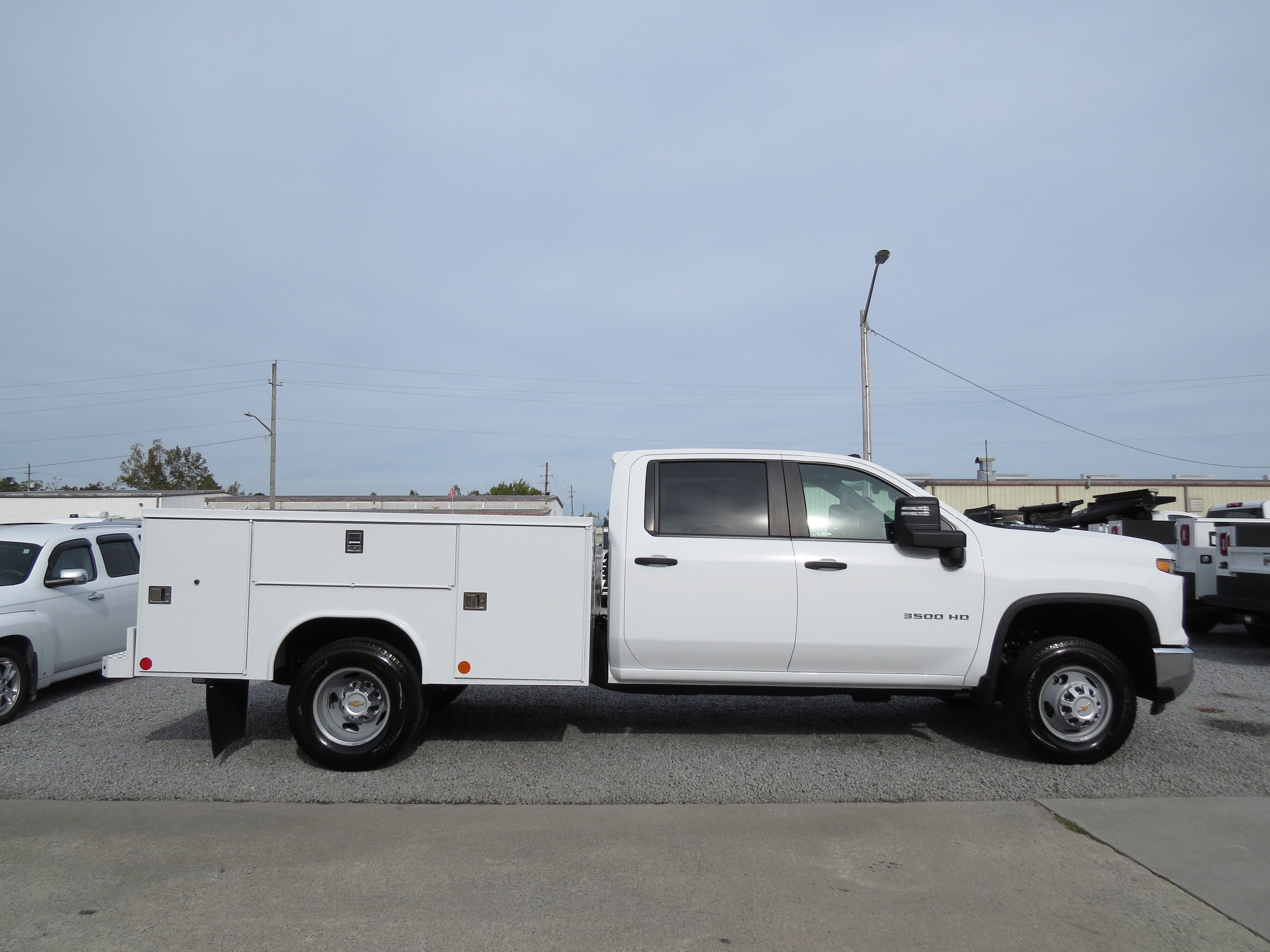 2025 Chevrolet Silverado 3500 HD Chassis Cab Work Truck