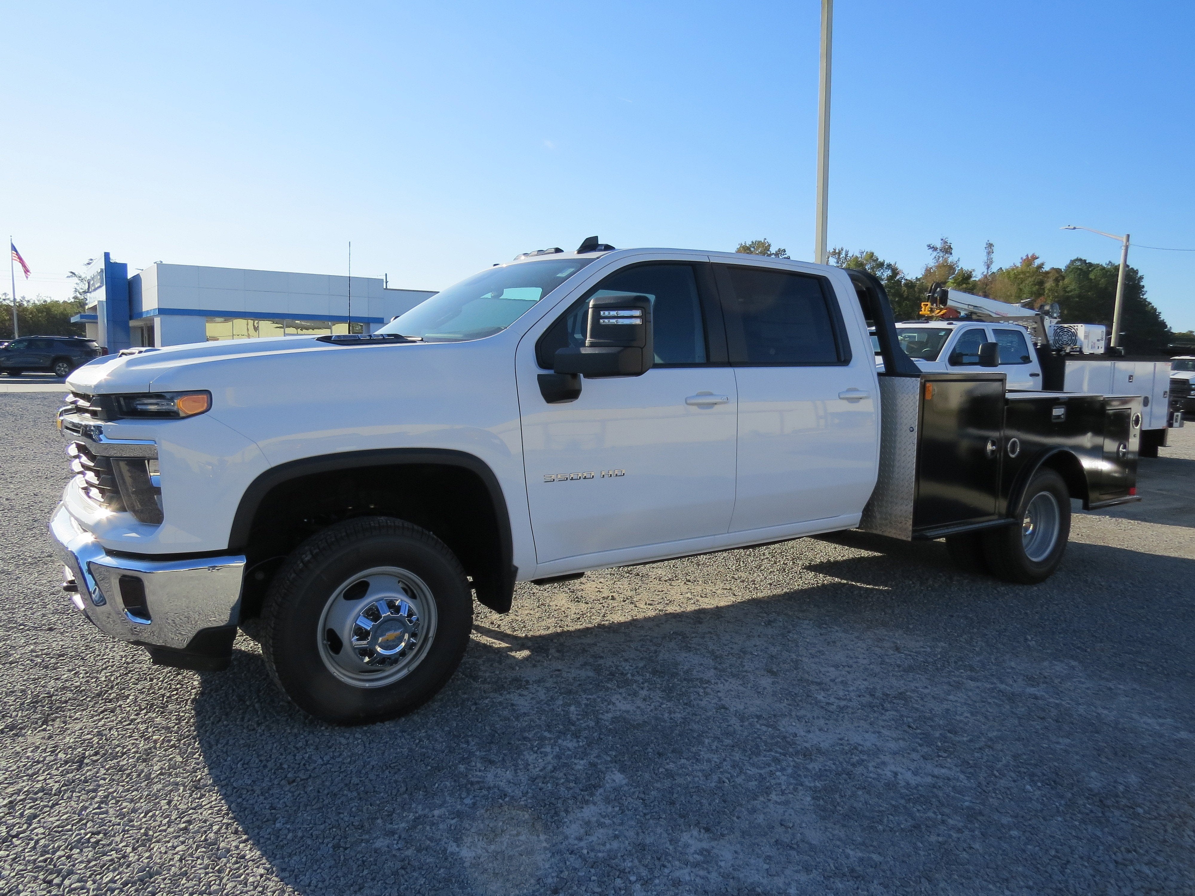 2026 Chevrolet Silverado 3500 HD Chassis Cab LT