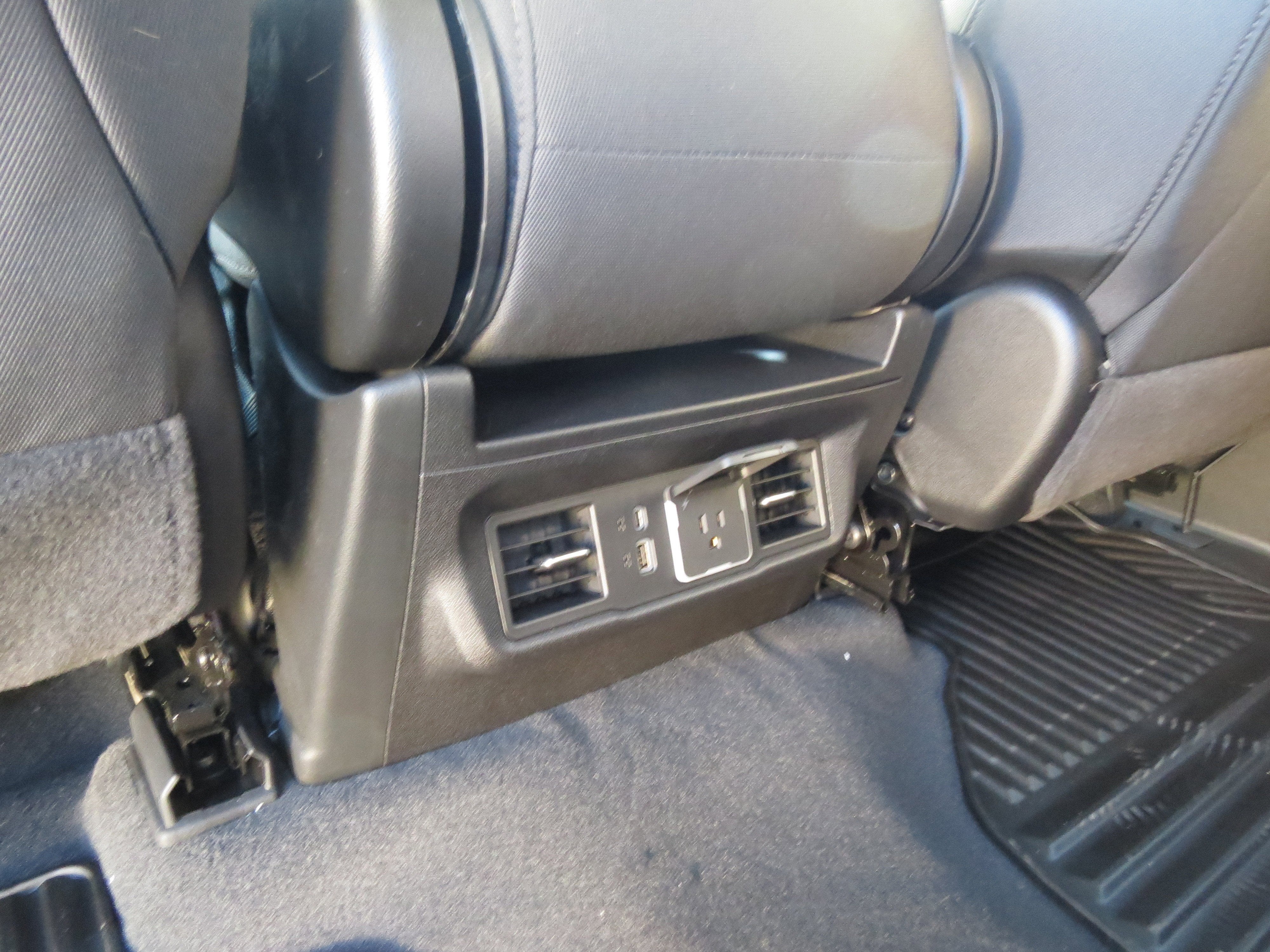 2026 Chevrolet Silverado 3500 HD Chassis Cab LT