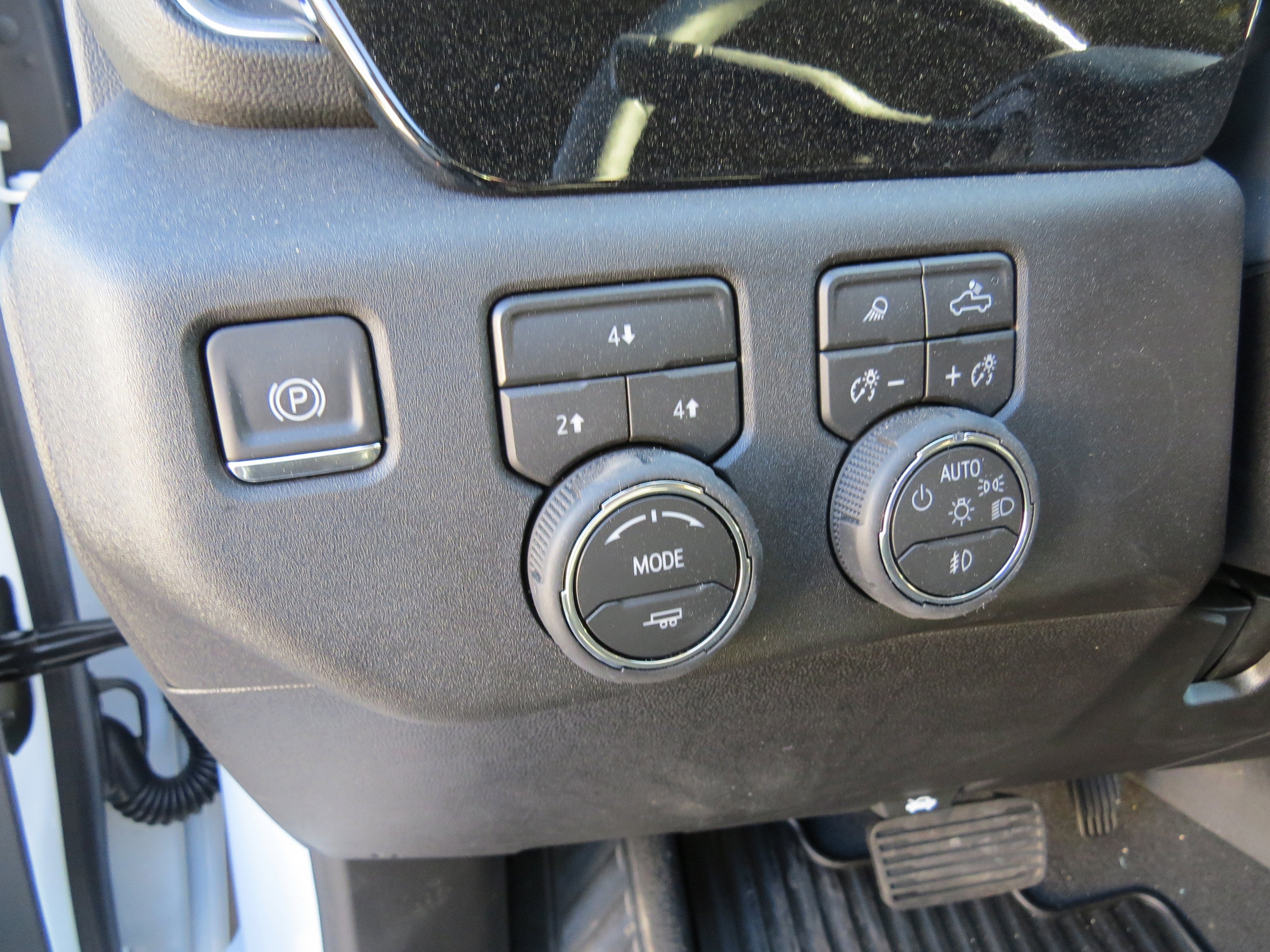 2026 Chevrolet Silverado 3500 HD Chassis Cab LT