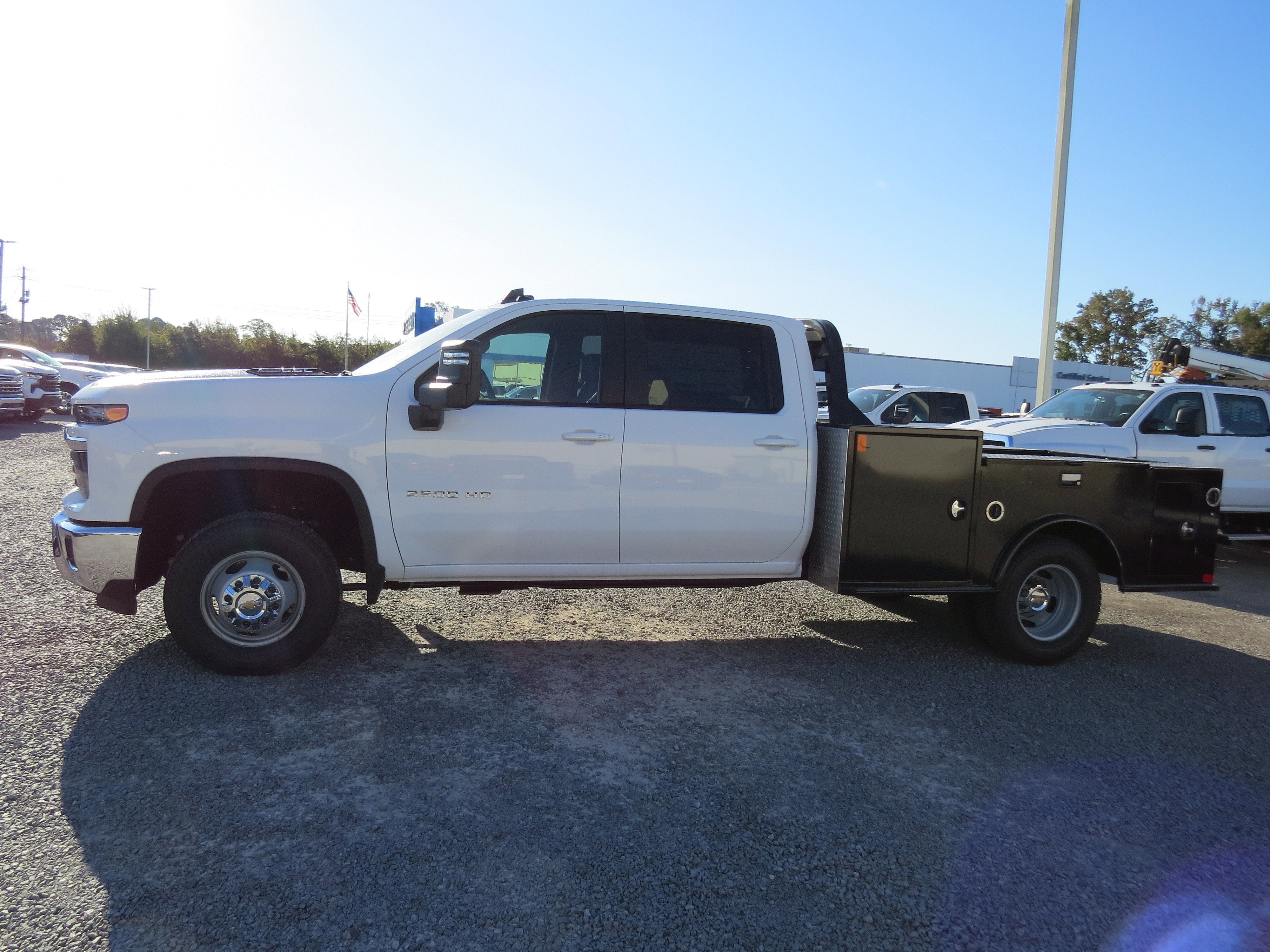 2026 Chevrolet Silverado 3500 HD Chassis Cab LT