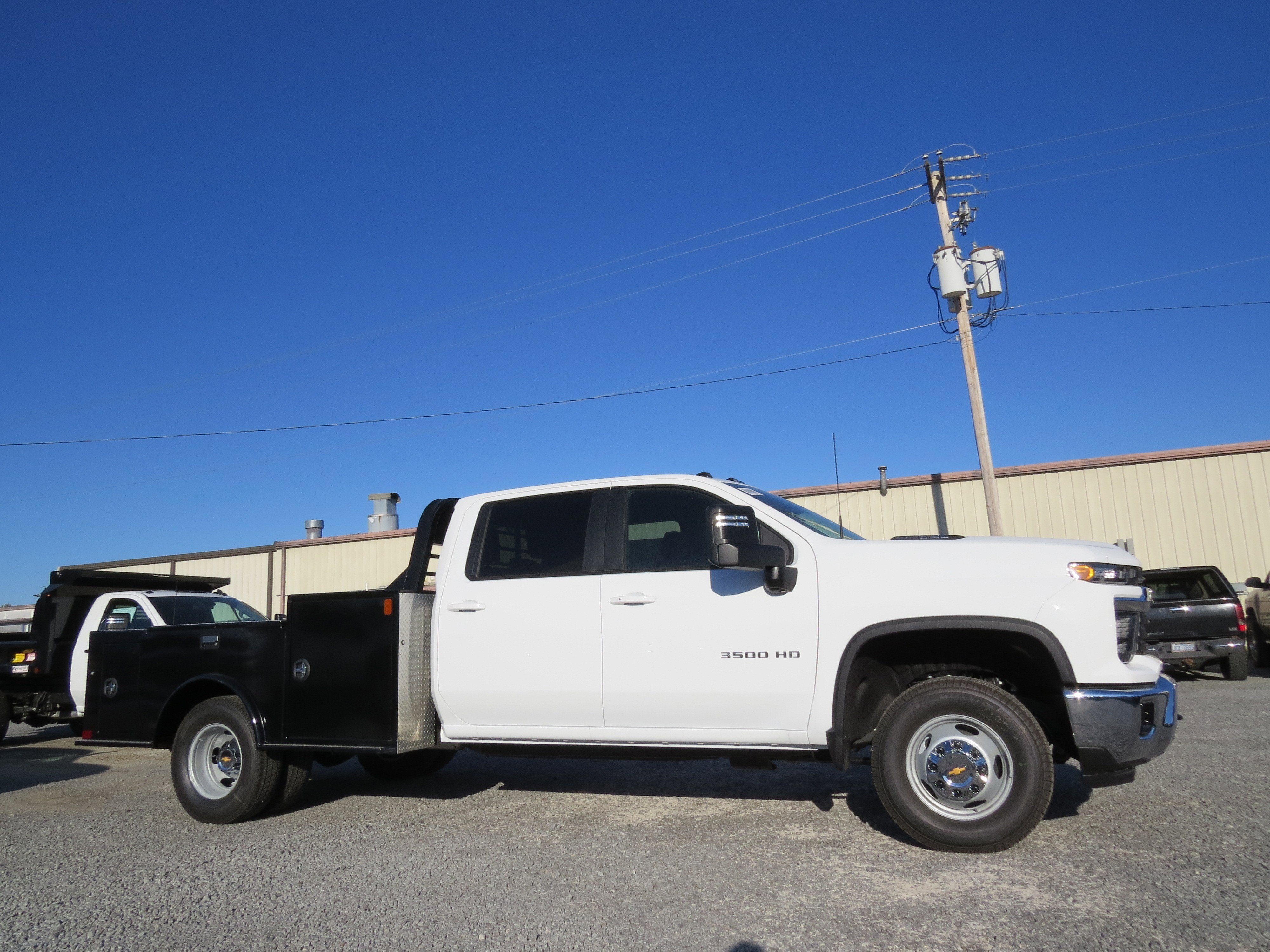 2026 Chevrolet Silverado 3500 HD Chassis Cab LT