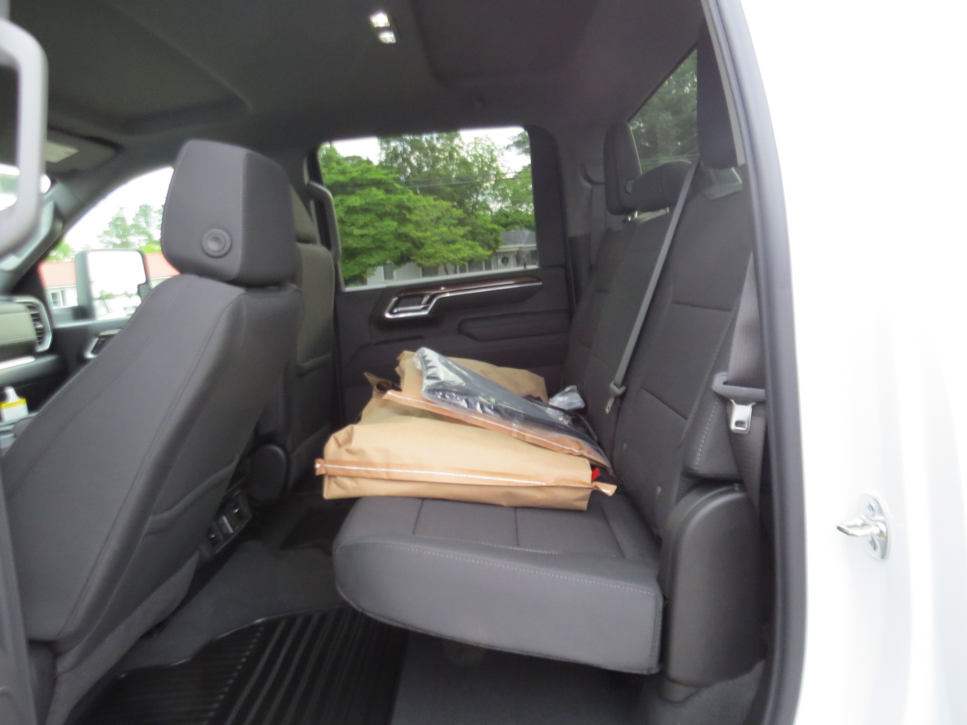 2026 Chevrolet Silverado 3500 HD Chassis Cab LT