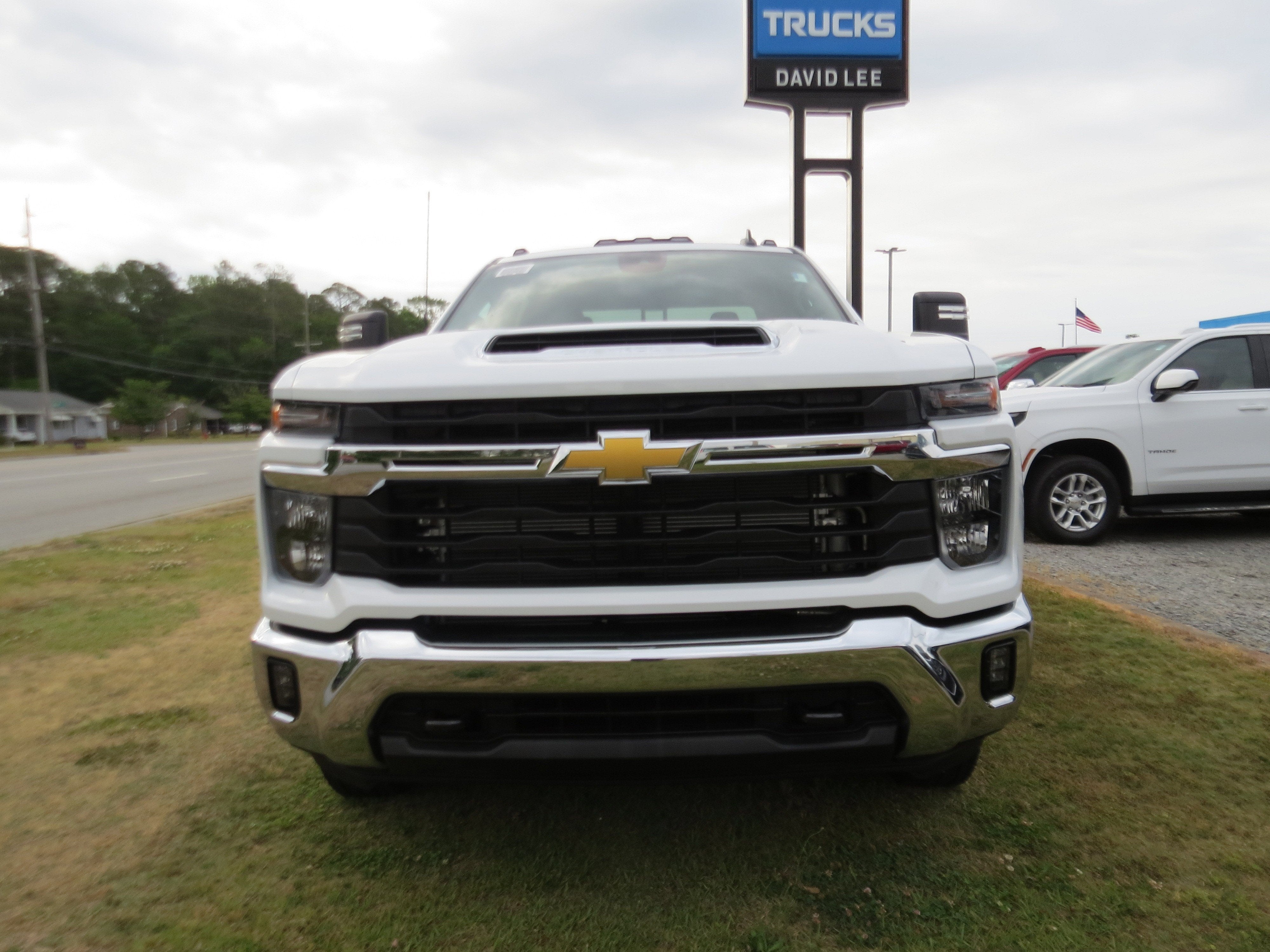 2026 Chevrolet Silverado 3500 HD Chassis Cab LT