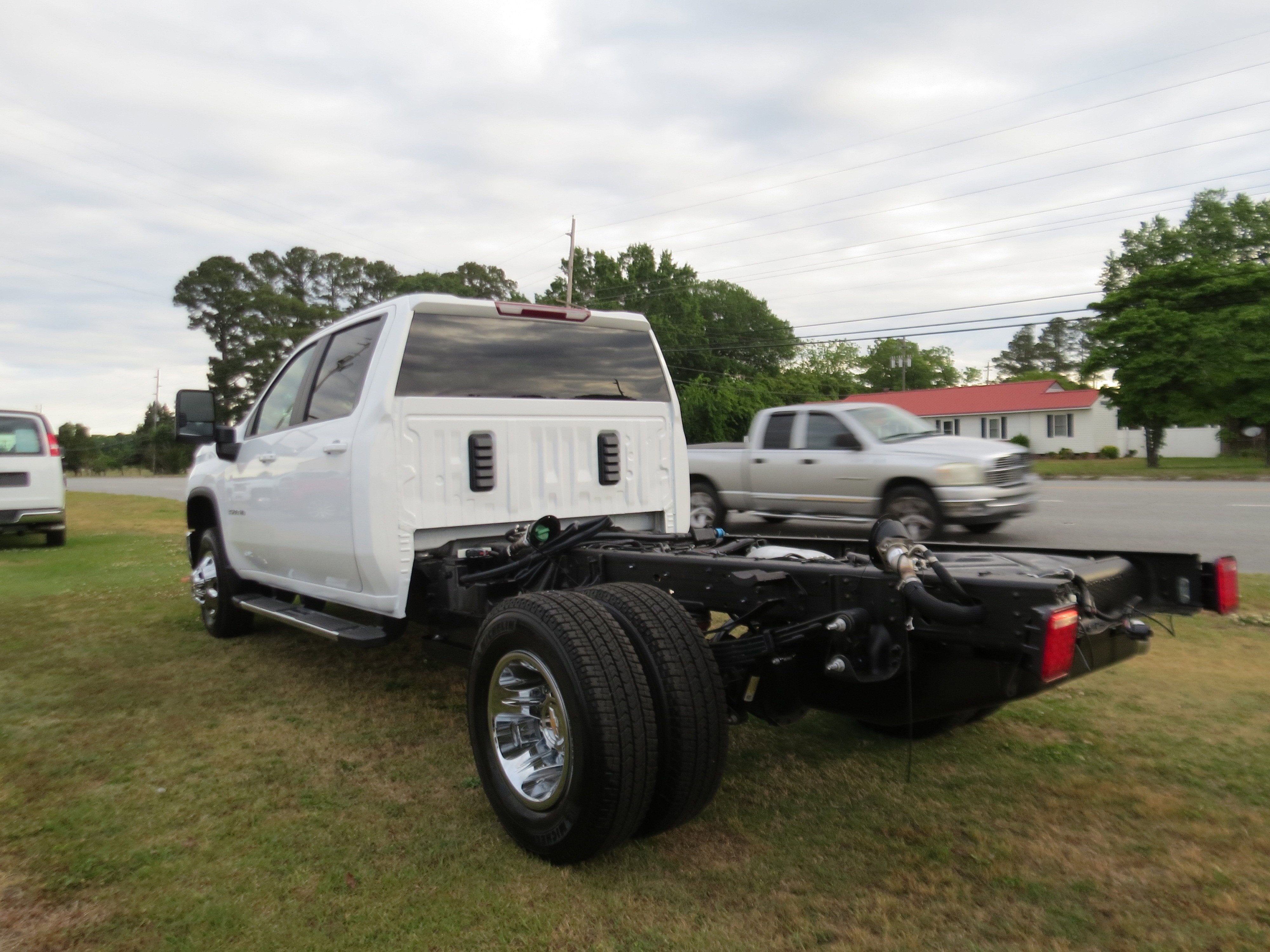 2026 Chevrolet Silverado 3500 HD Chassis Cab LT