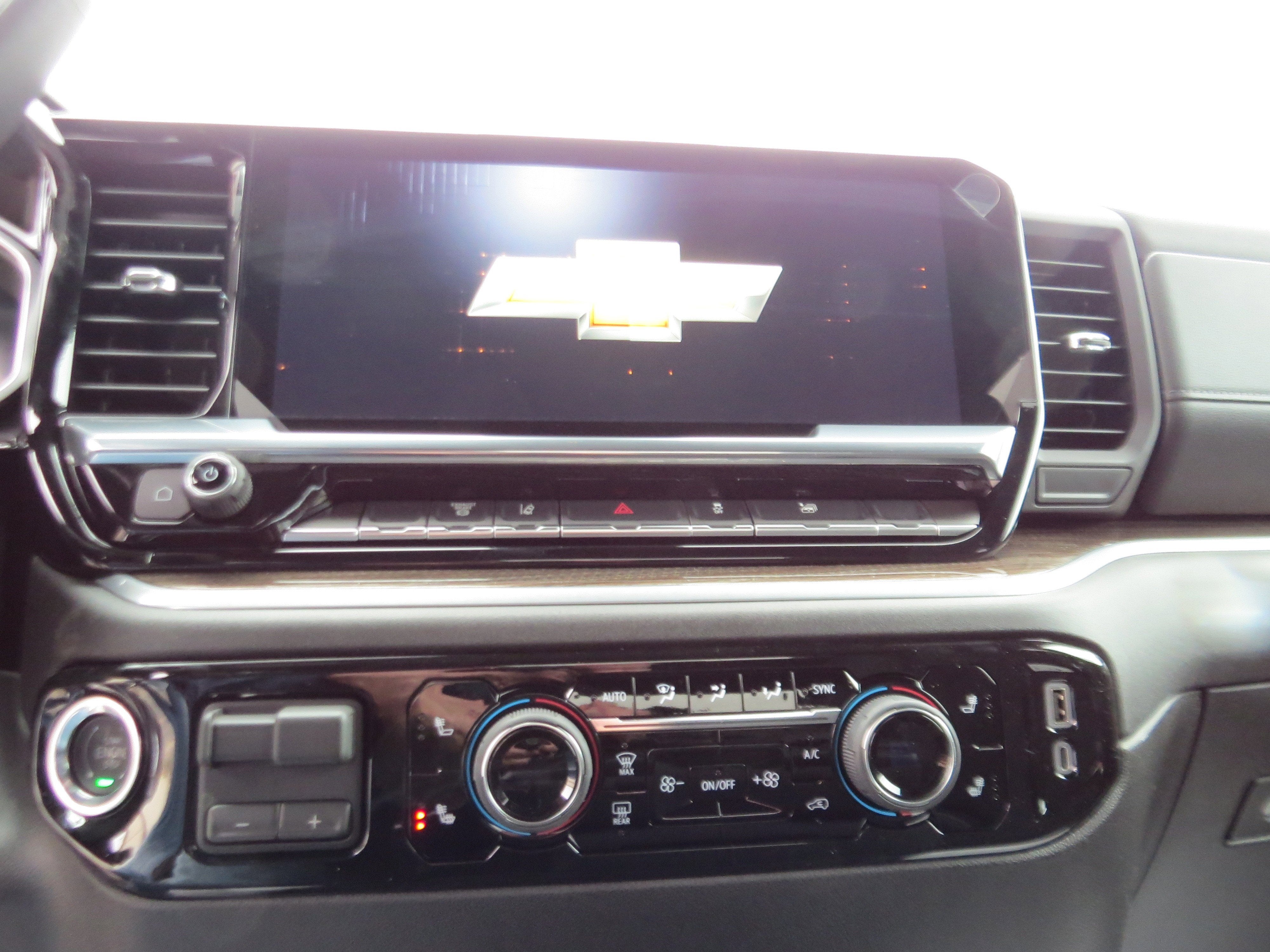 2026 Chevrolet Silverado 3500 HD Chassis Cab LT