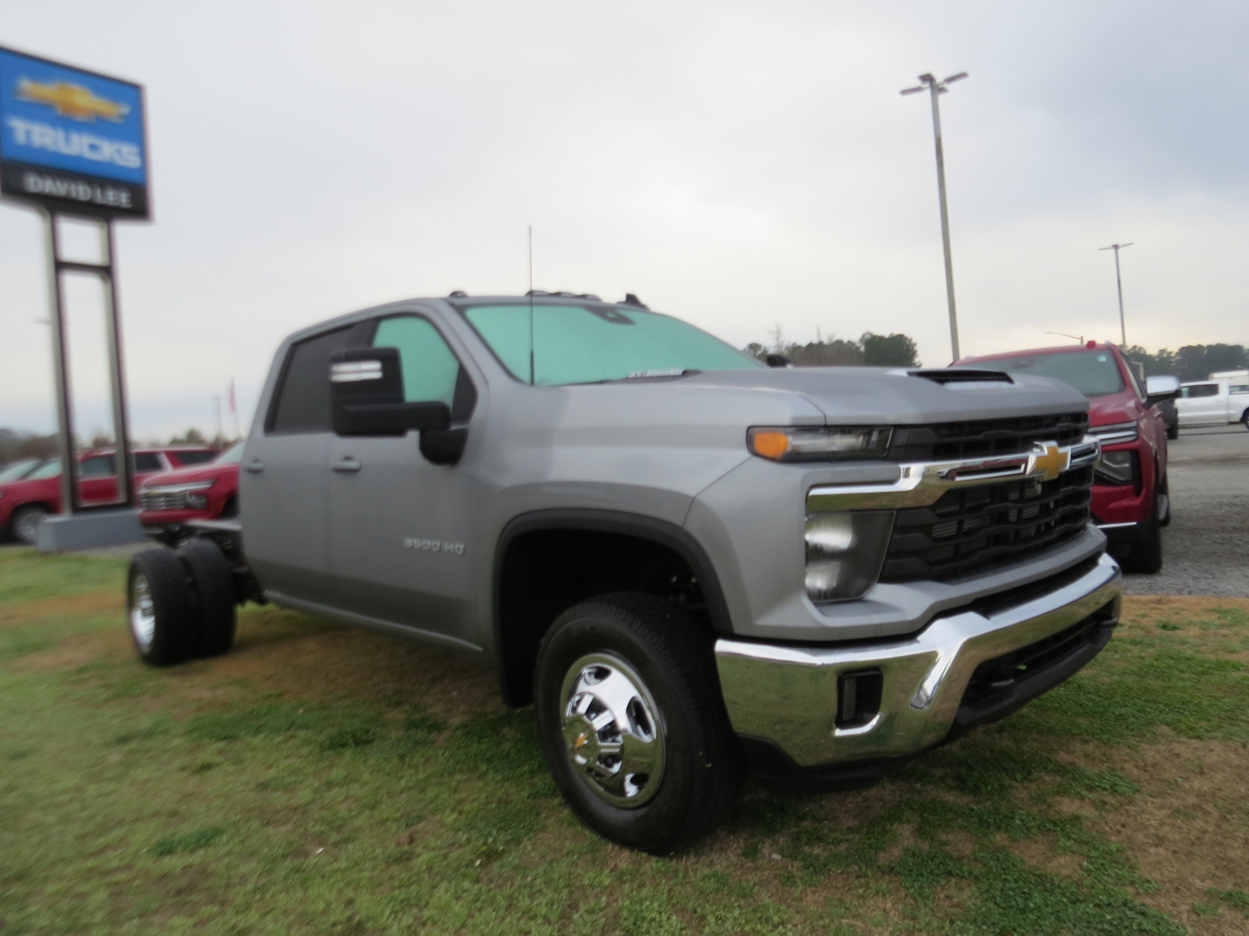 2026 Chevrolet Silverado 3500 HD Chassis Cab LT