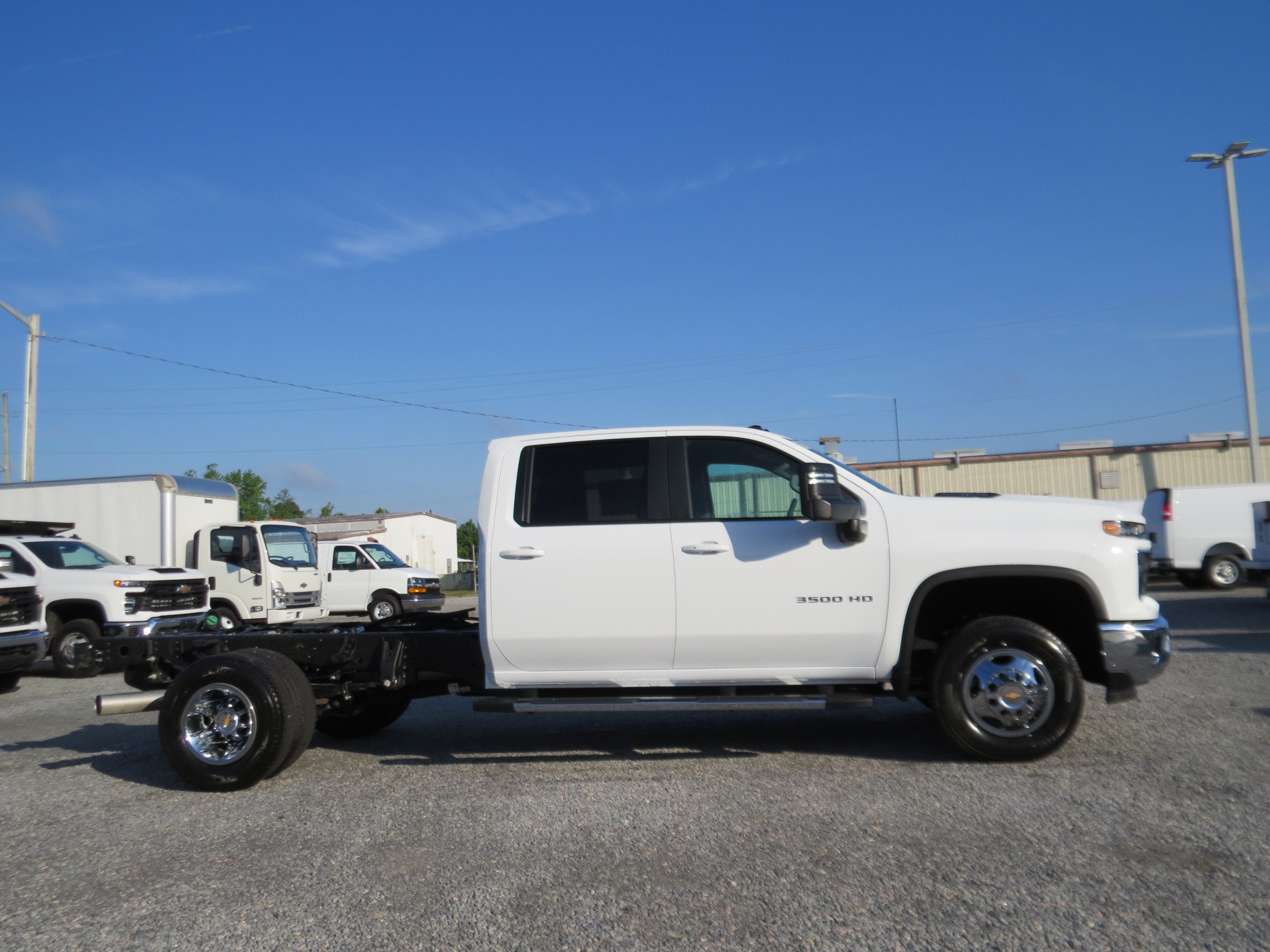 2026 Chevrolet Silverado 3500 HD Chassis Cab LT