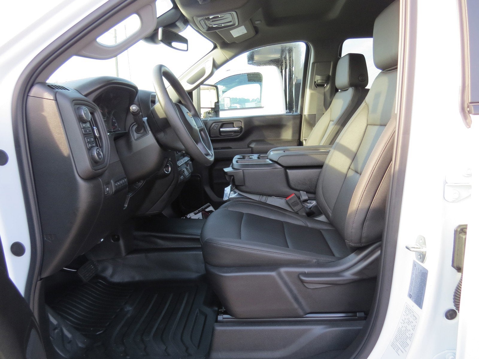 2025 Chevrolet Silverado 3500 HD WT