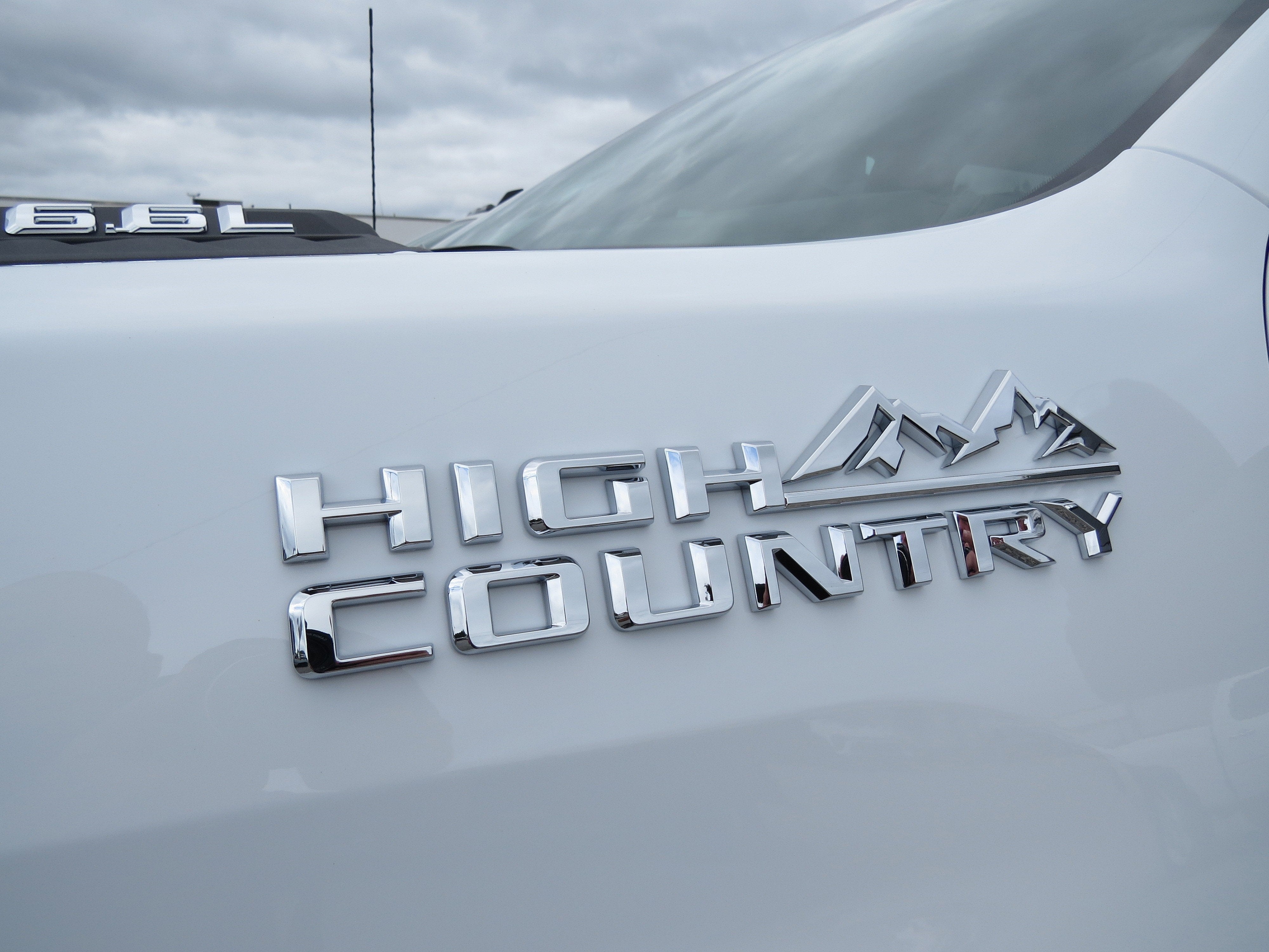 2025 Chevrolet Silverado 3500 HD High Country
