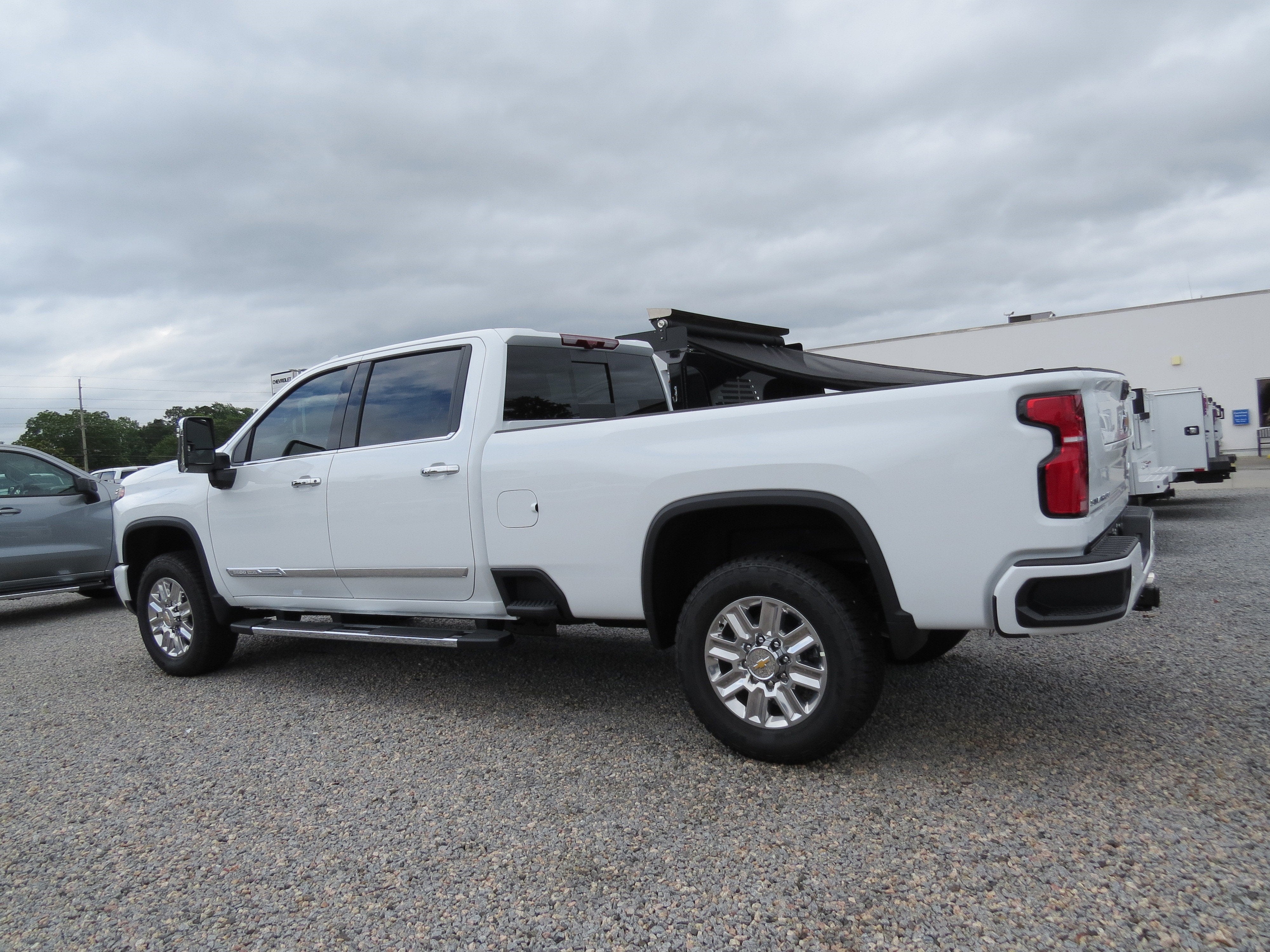 2025 Chevrolet Silverado 3500 HD High Country