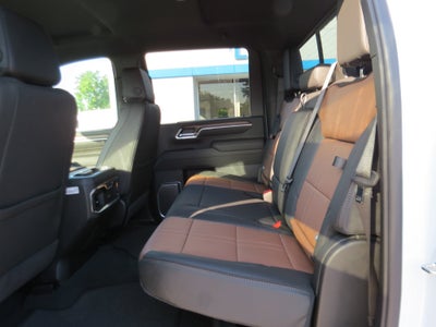 2026 Chevrolet Silverado 3500 HD High Country DRW