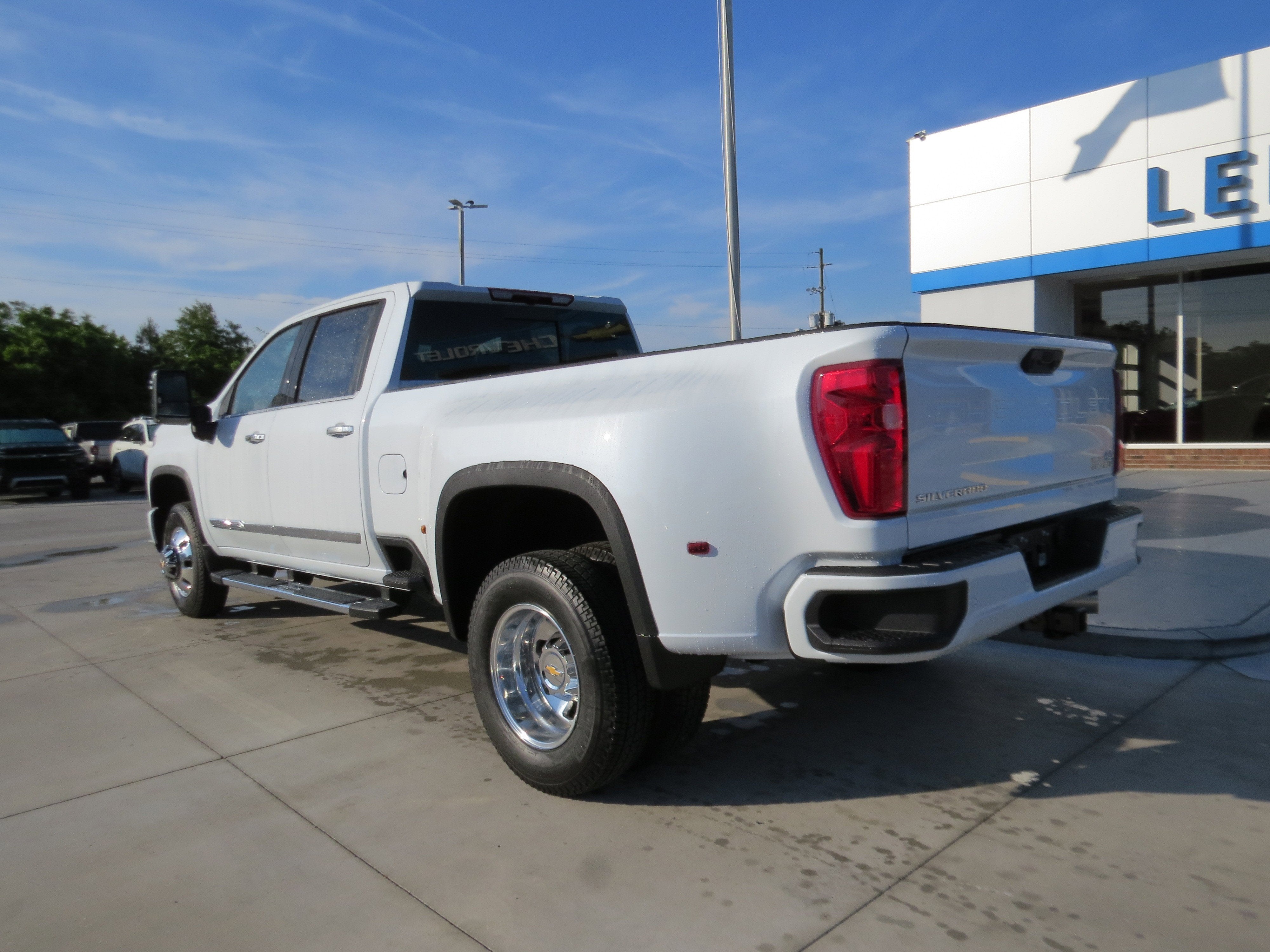 2026 Chevrolet Silverado 3500 HD High Country DRW