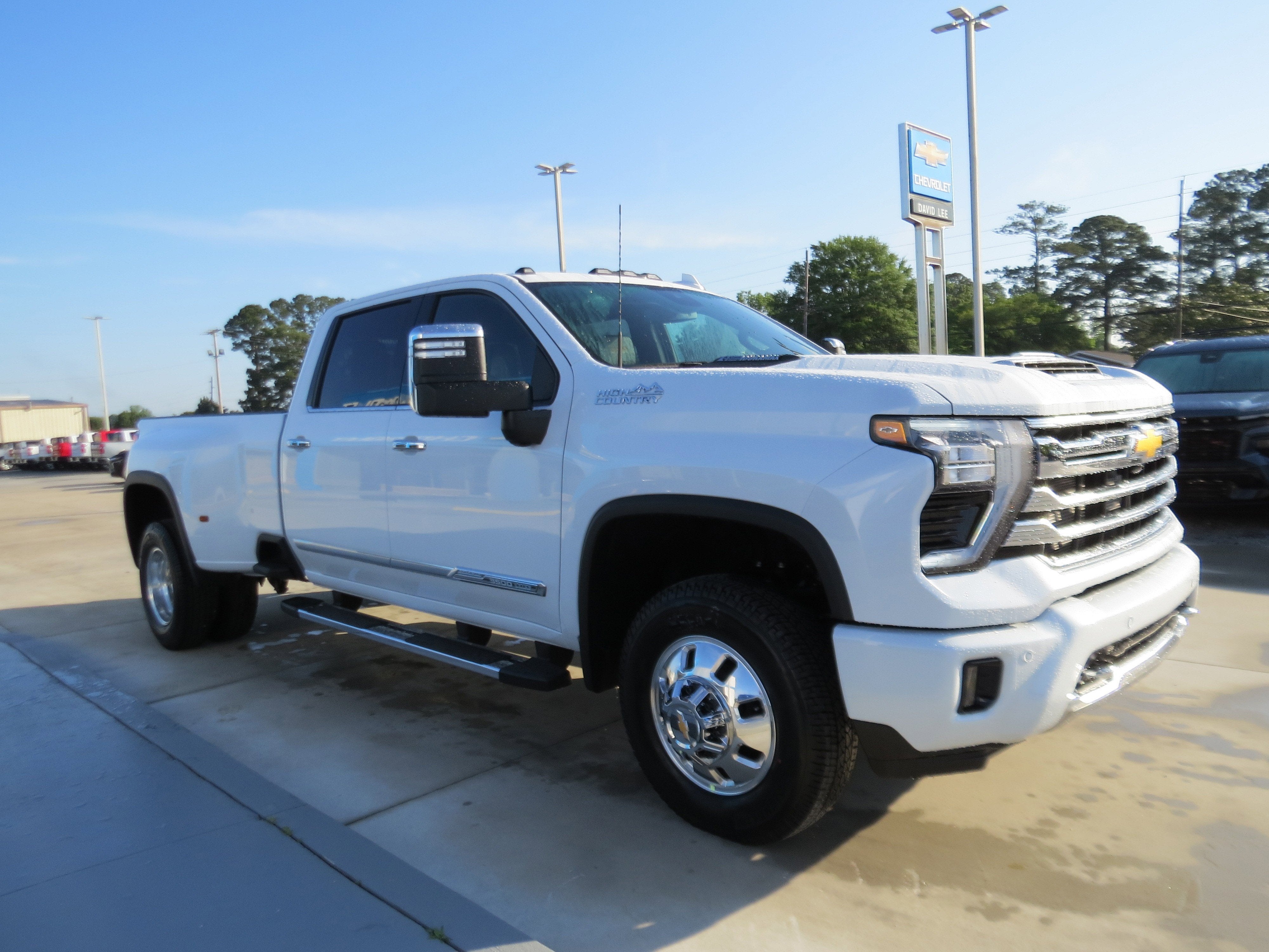 2026 Chevrolet Silverado 3500 HD High Country DRW