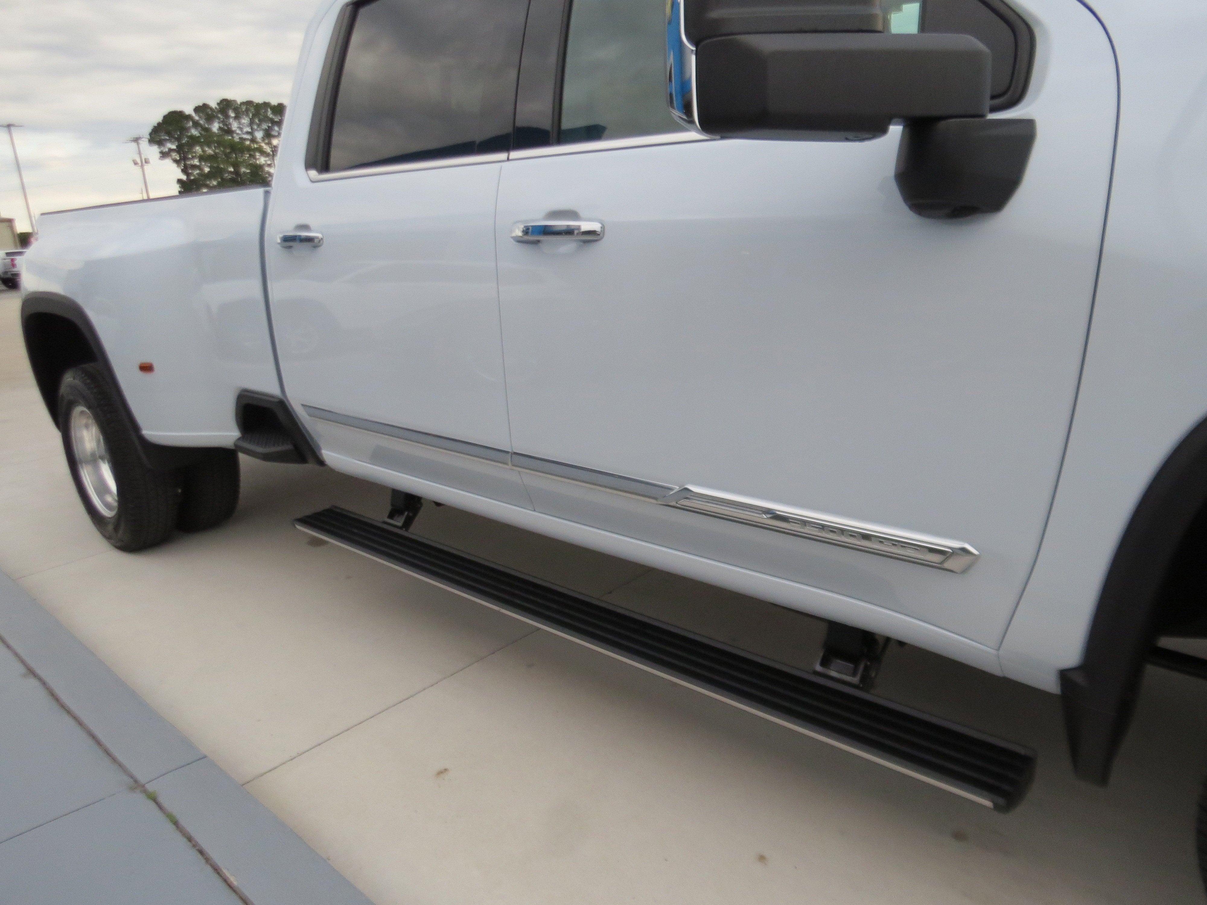 2026 Chevrolet Silverado 3500 HD High Country DRW