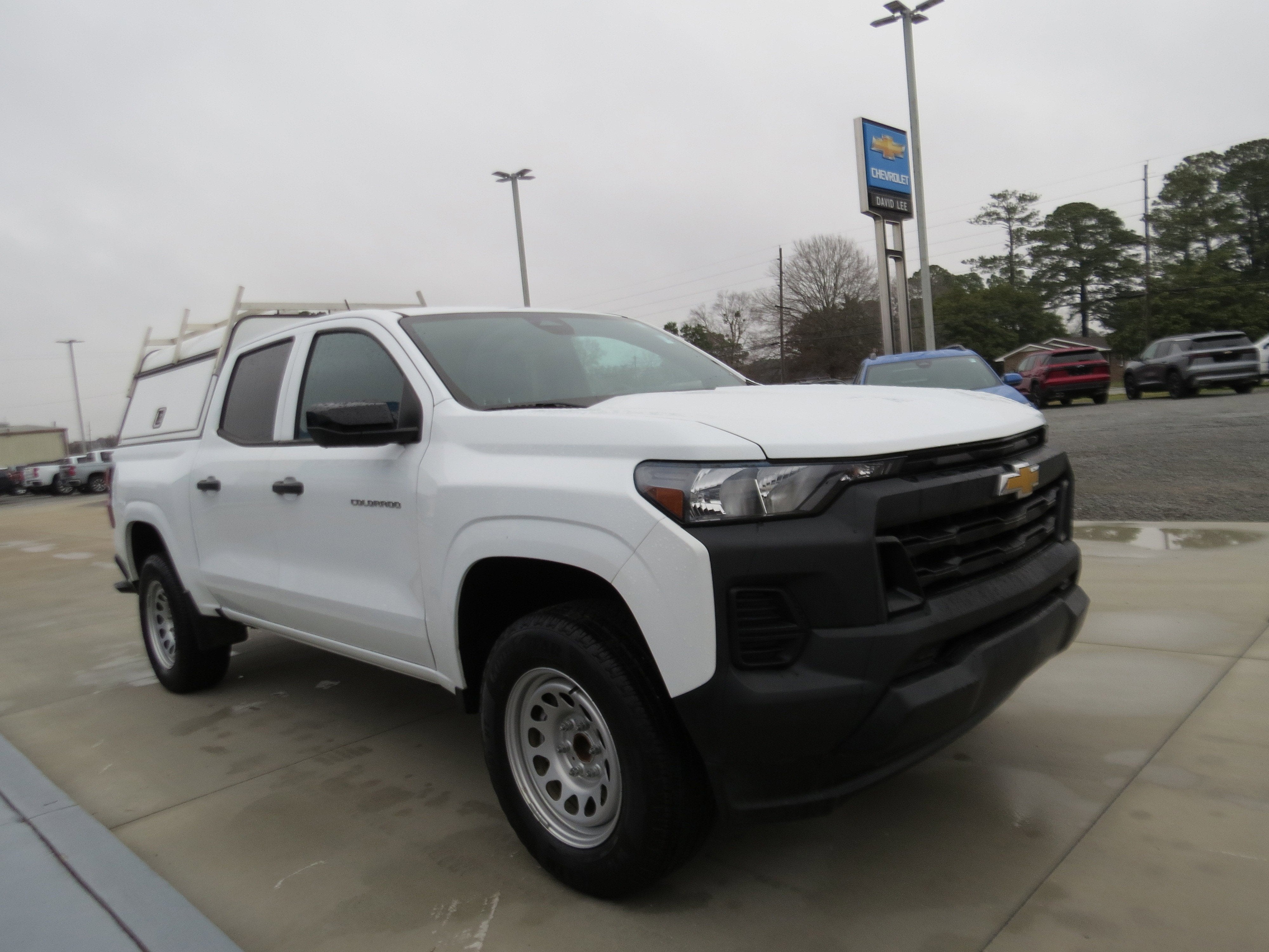 2024 Chevrolet Colorado WT