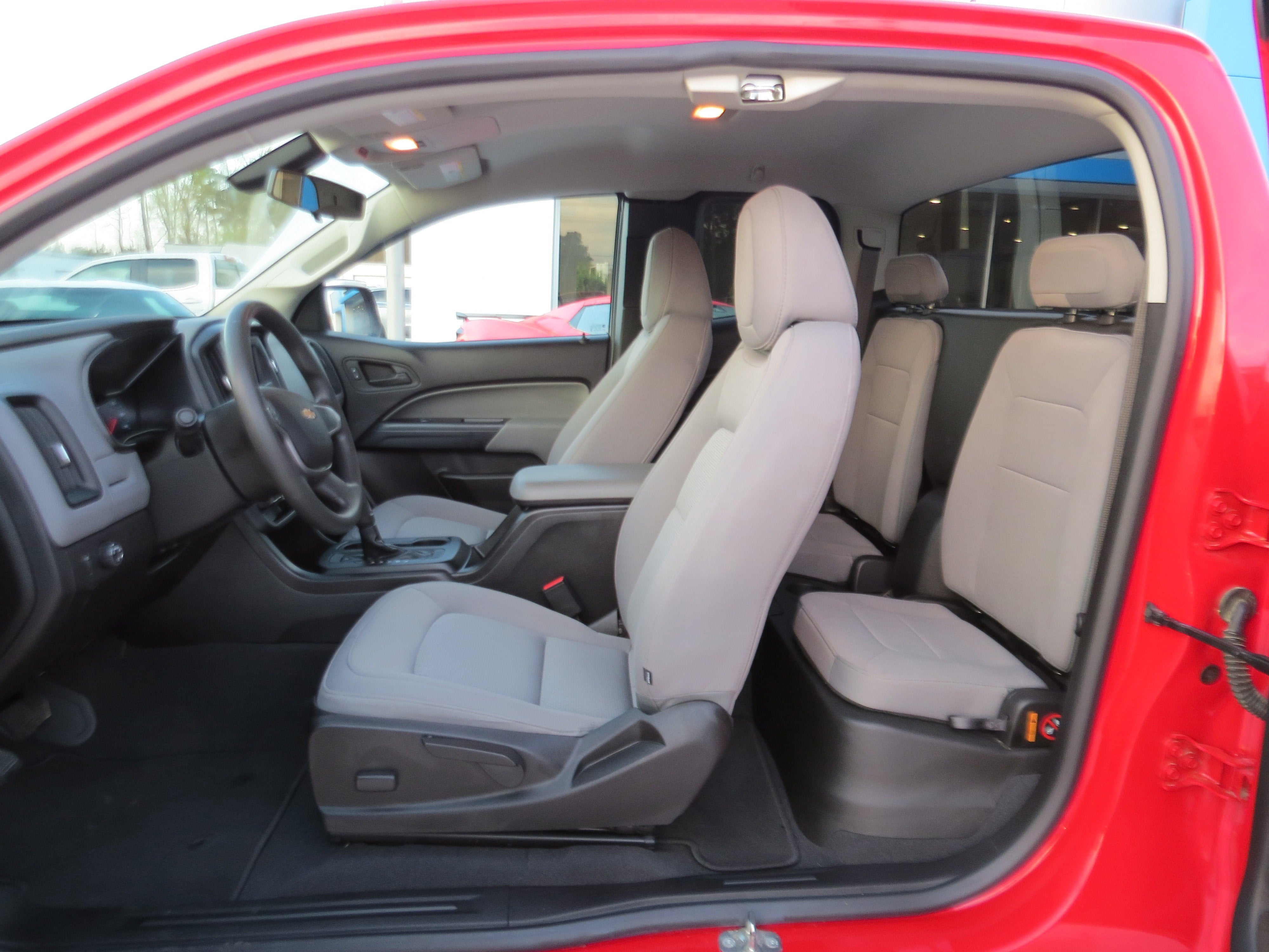 2020 Chevrolet Colorado WT