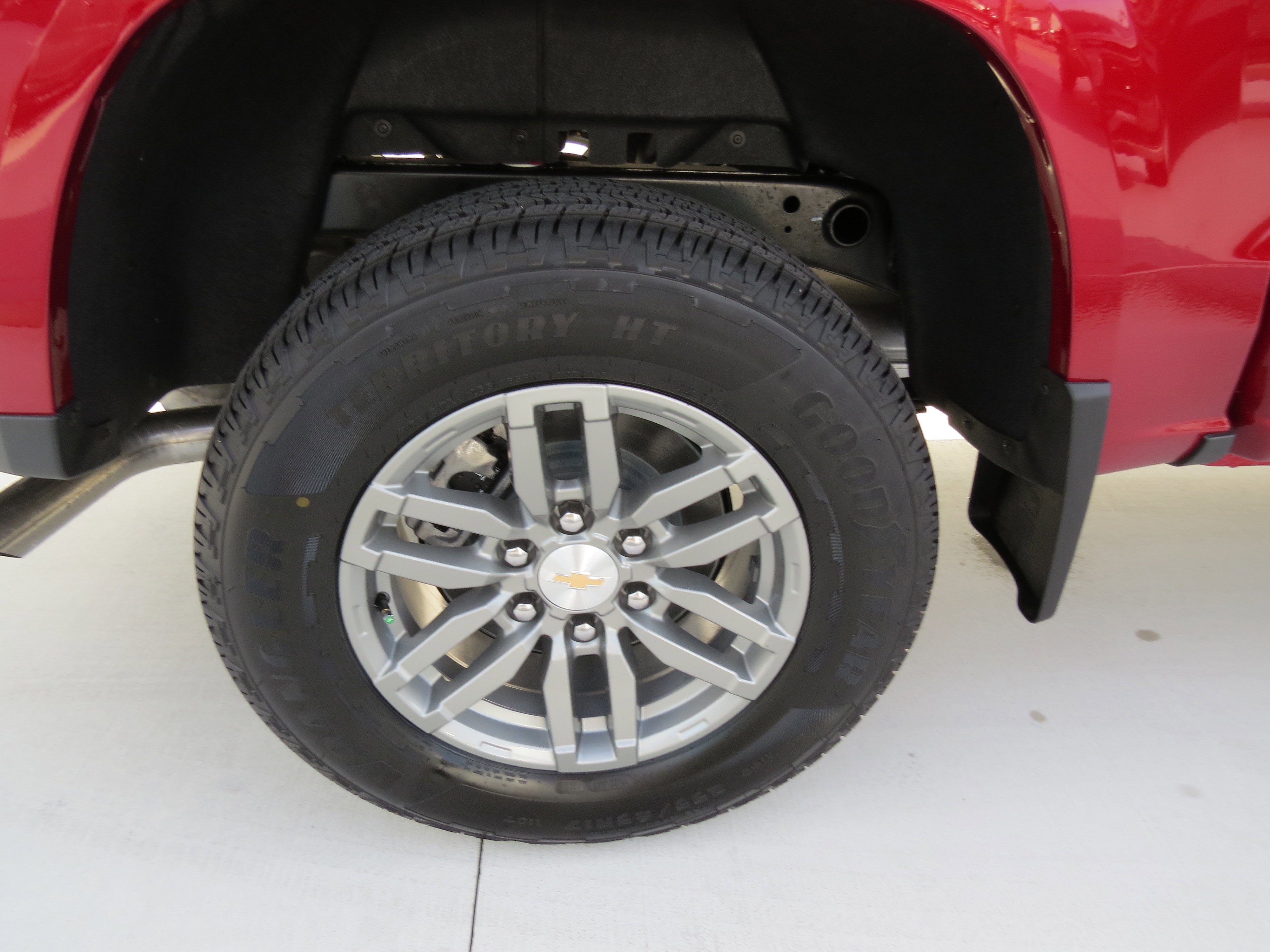 2025 Chevrolet Colorado WT/LT