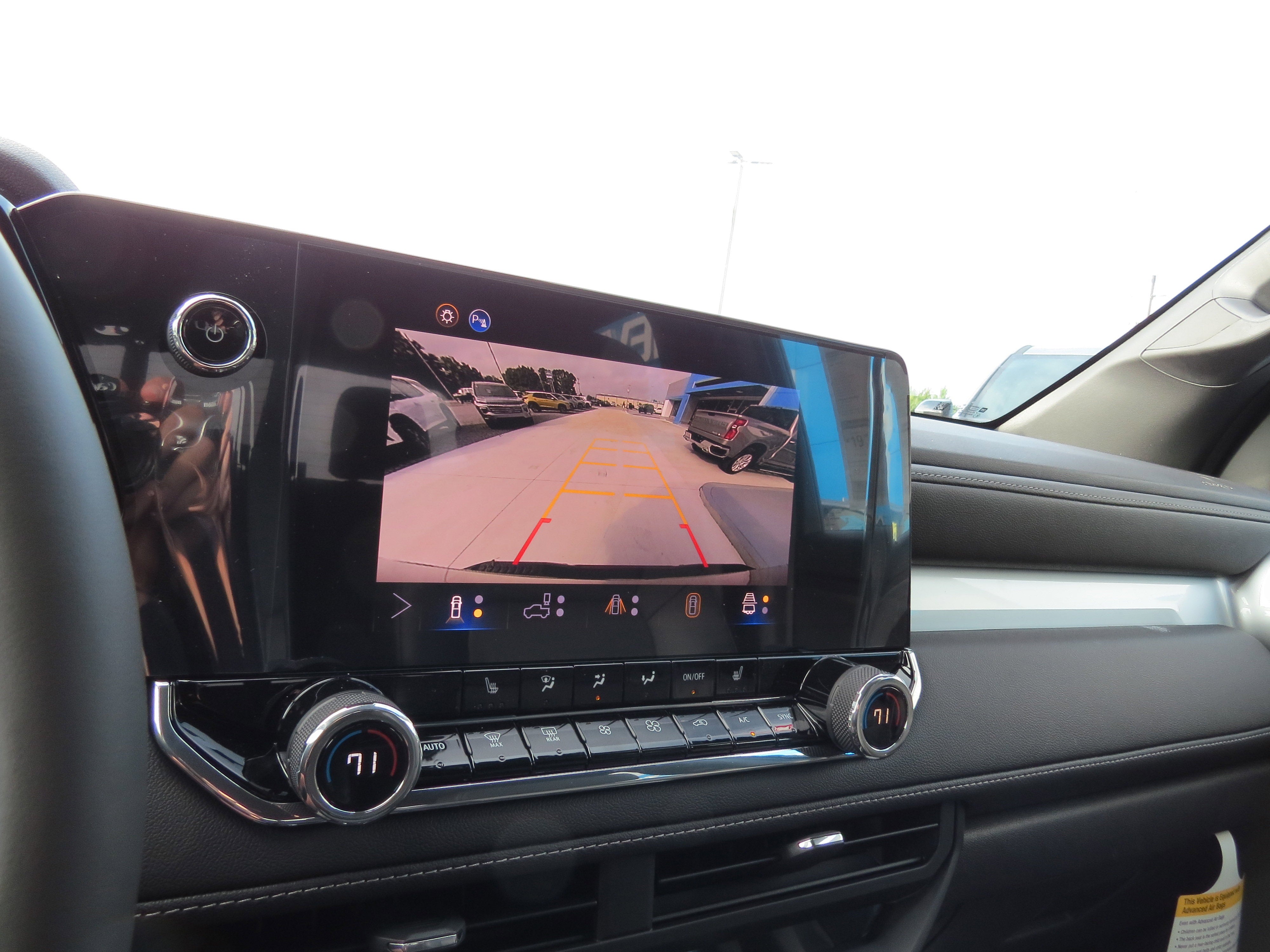 2025 Chevrolet Colorado WT/LT