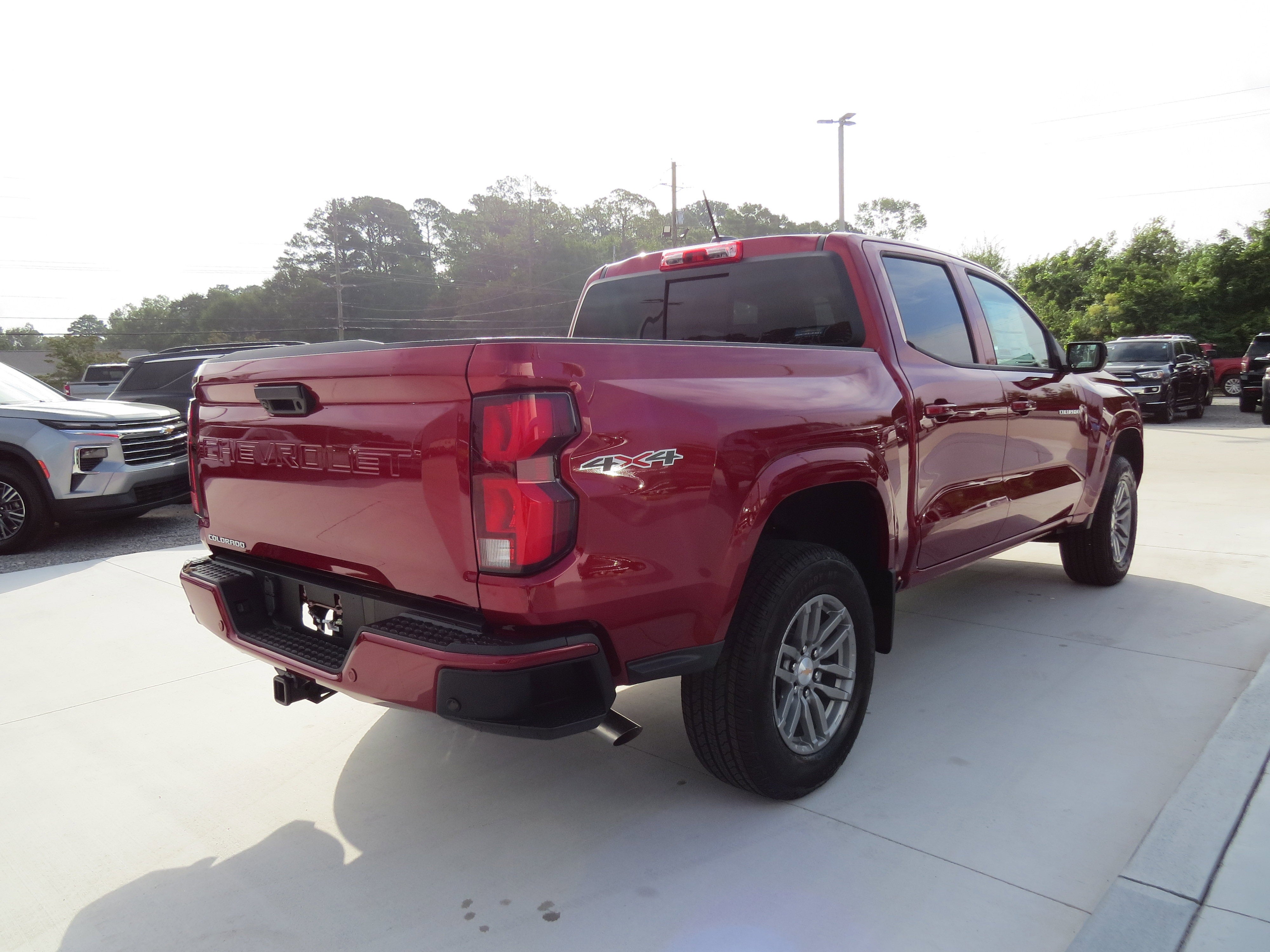 2025 Chevrolet Colorado WT/LT