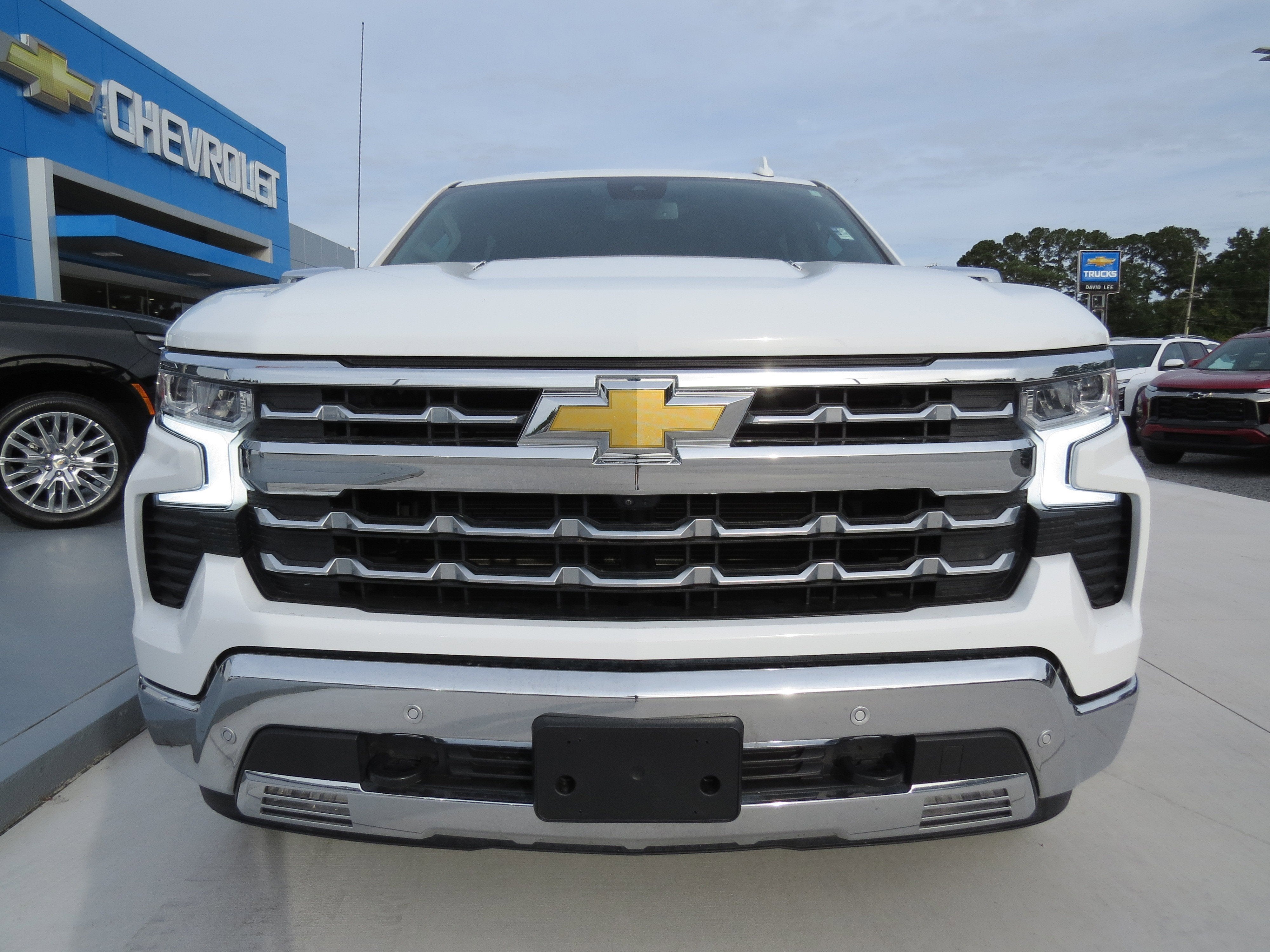 2024 Chevrolet Silverado 1500 LTZ