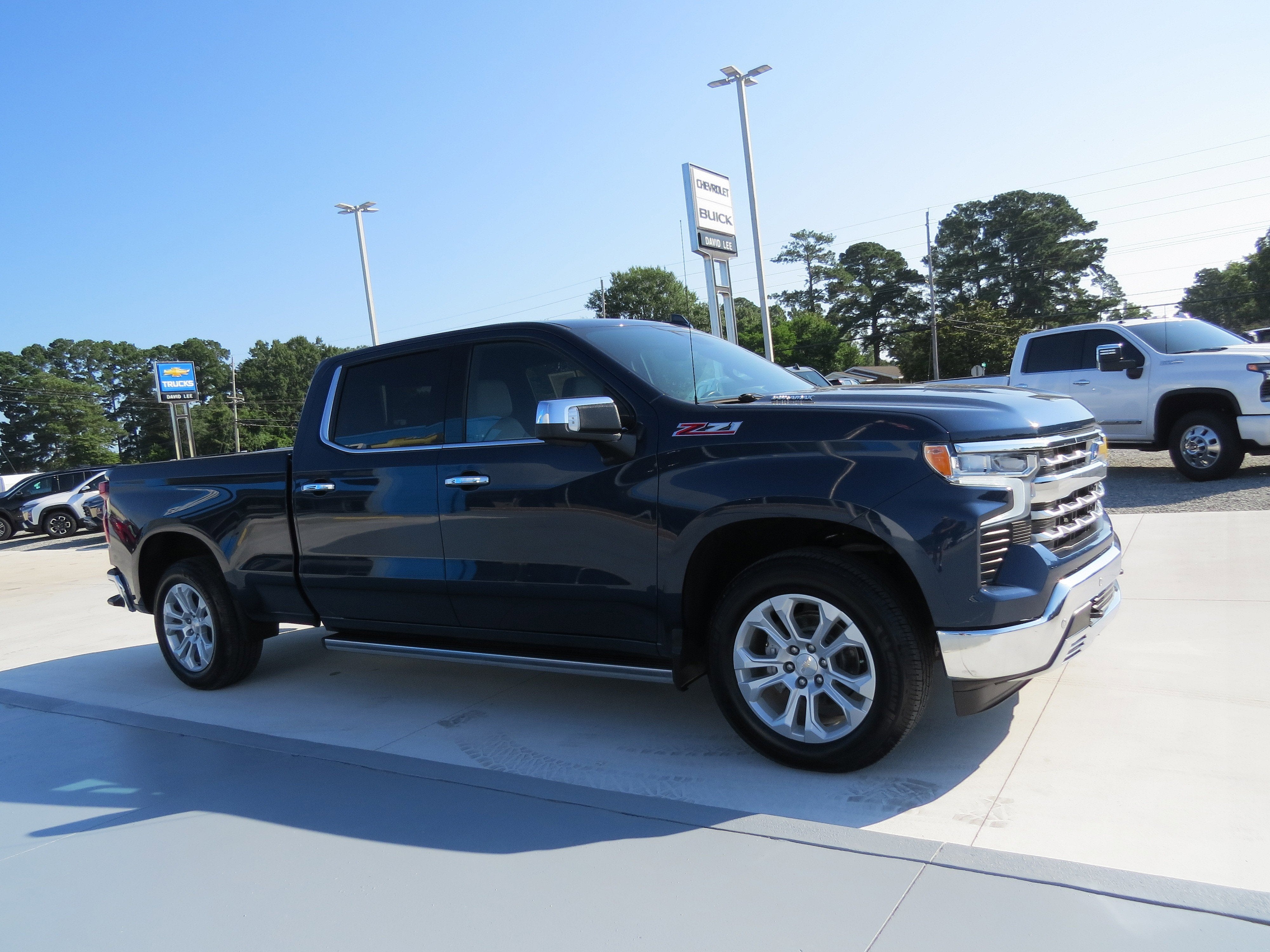 2022 Chevrolet Silverado 1500 LTZ