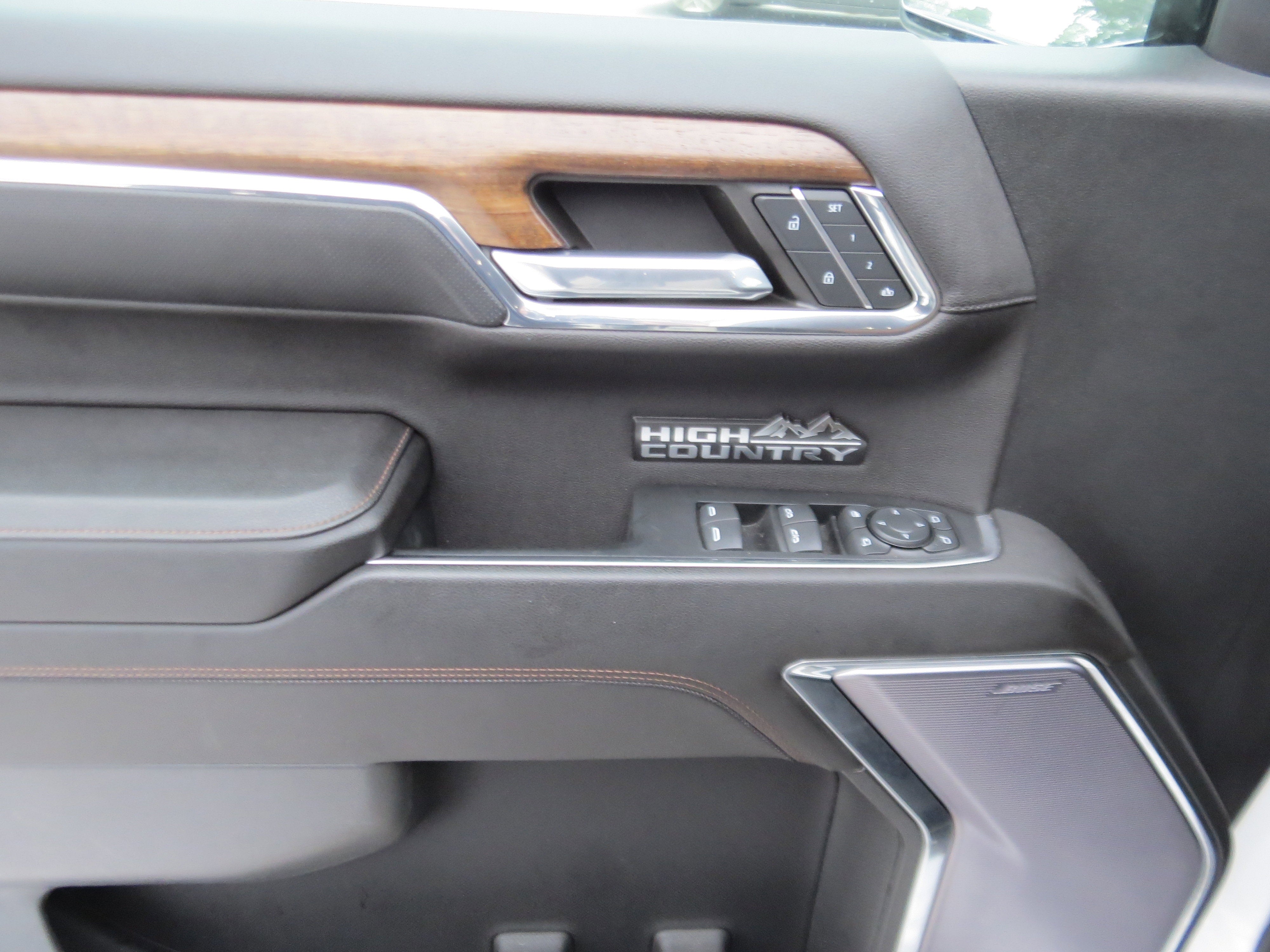 2023 Chevrolet Silverado 1500 High Country