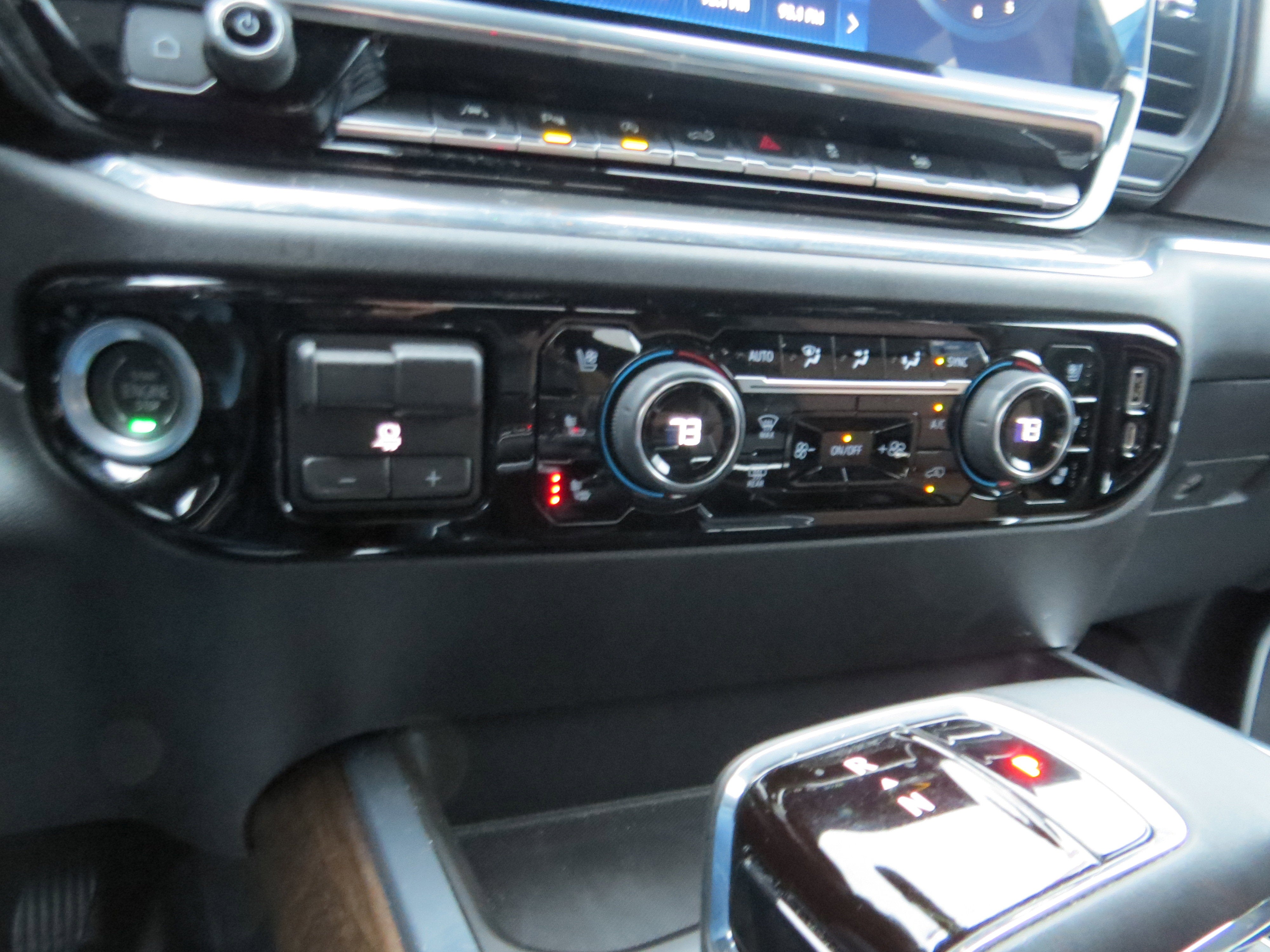 2023 Chevrolet Silverado 1500 High Country