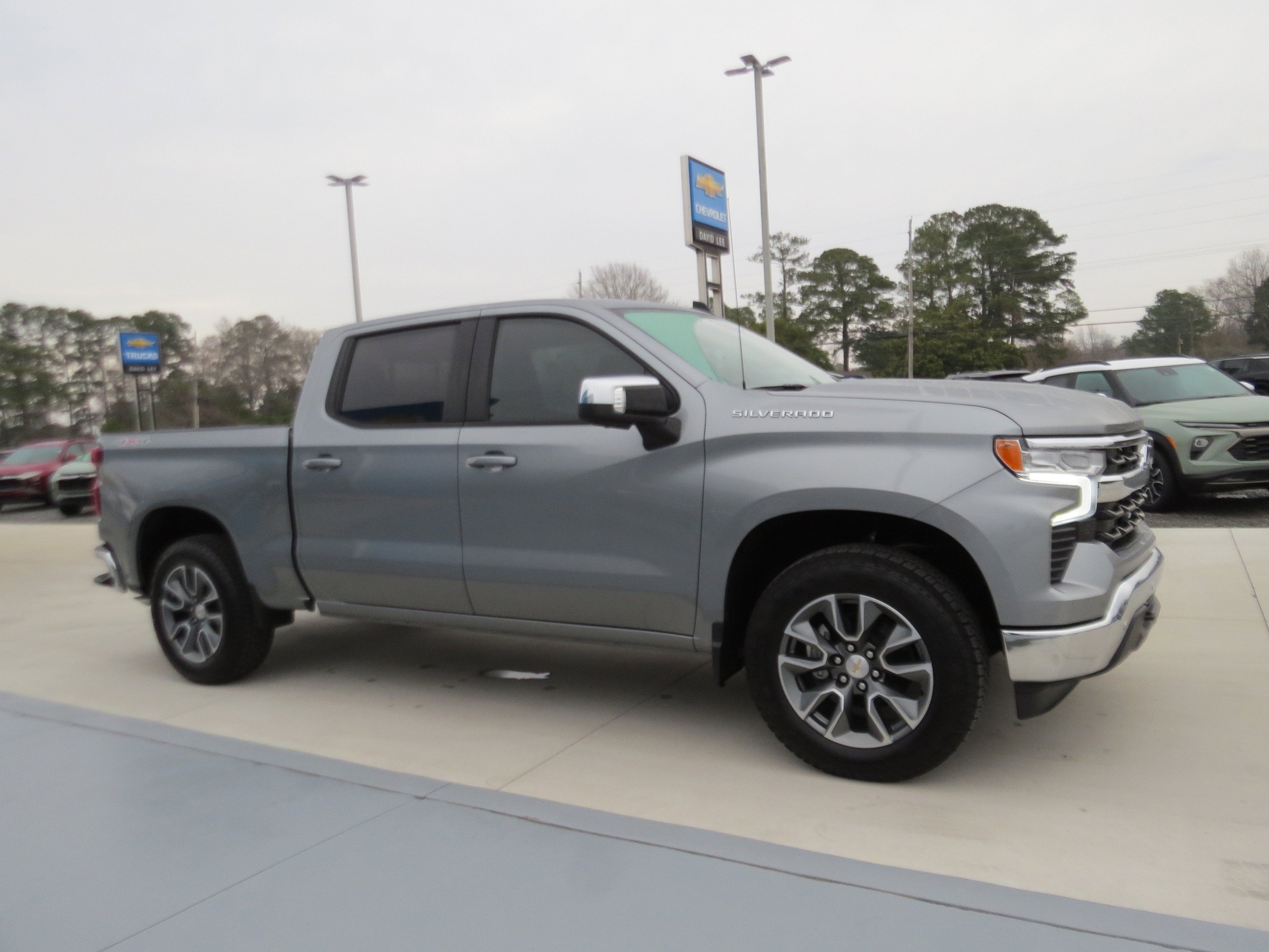 2026 Chevrolet Silverado 1500 LT