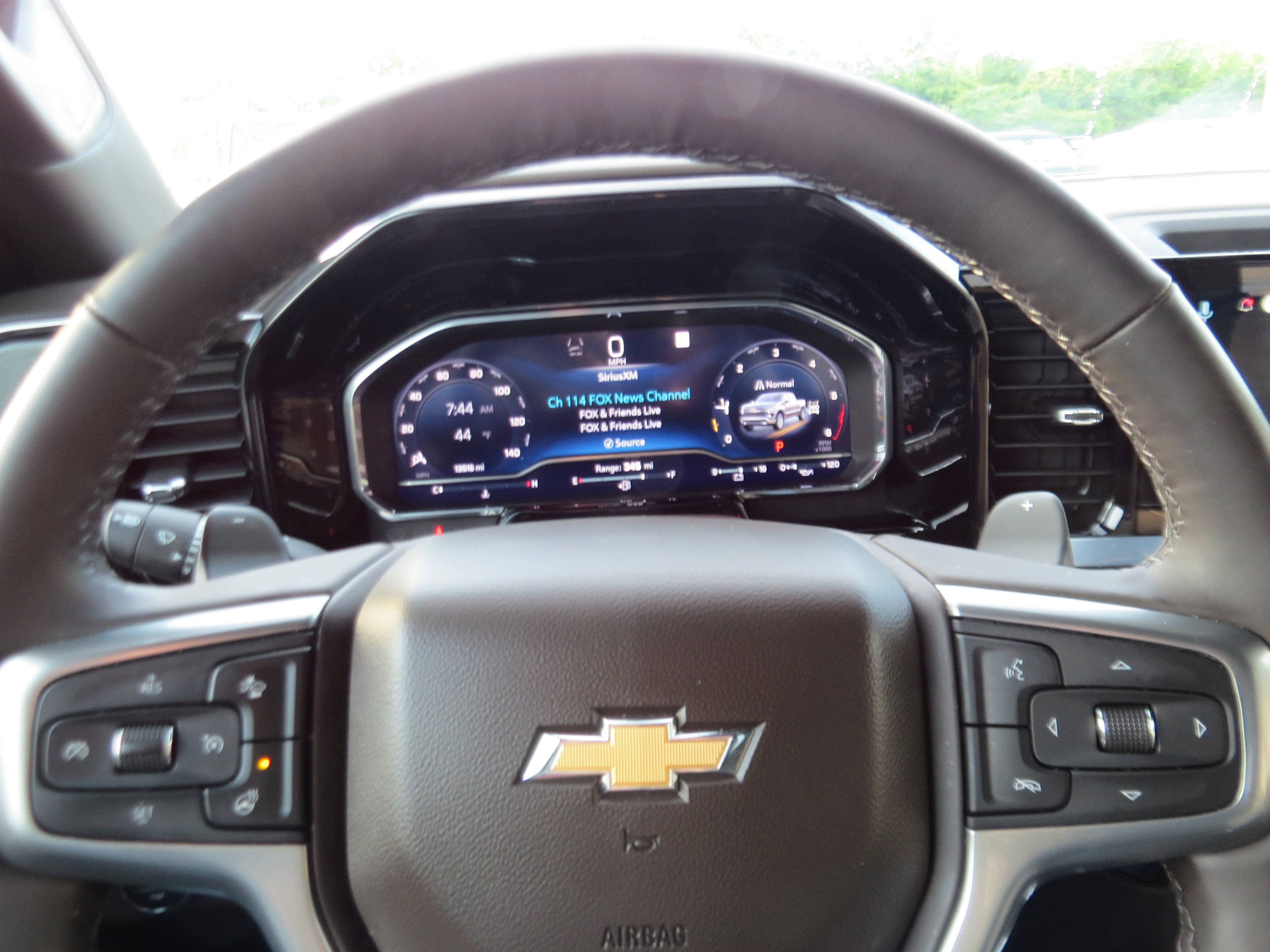2025 Chevrolet Silverado 1500 LTZ