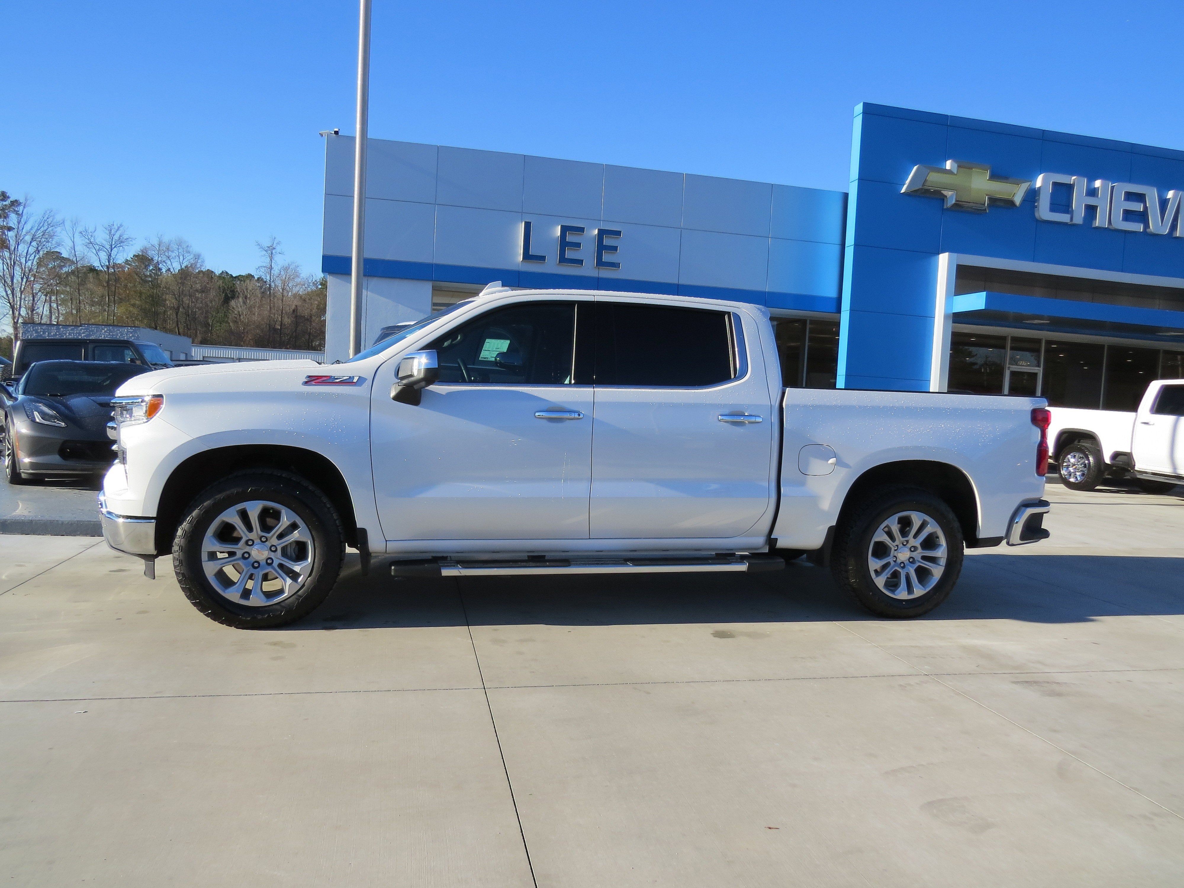 2025 Chevrolet Silverado 1500 LTZ