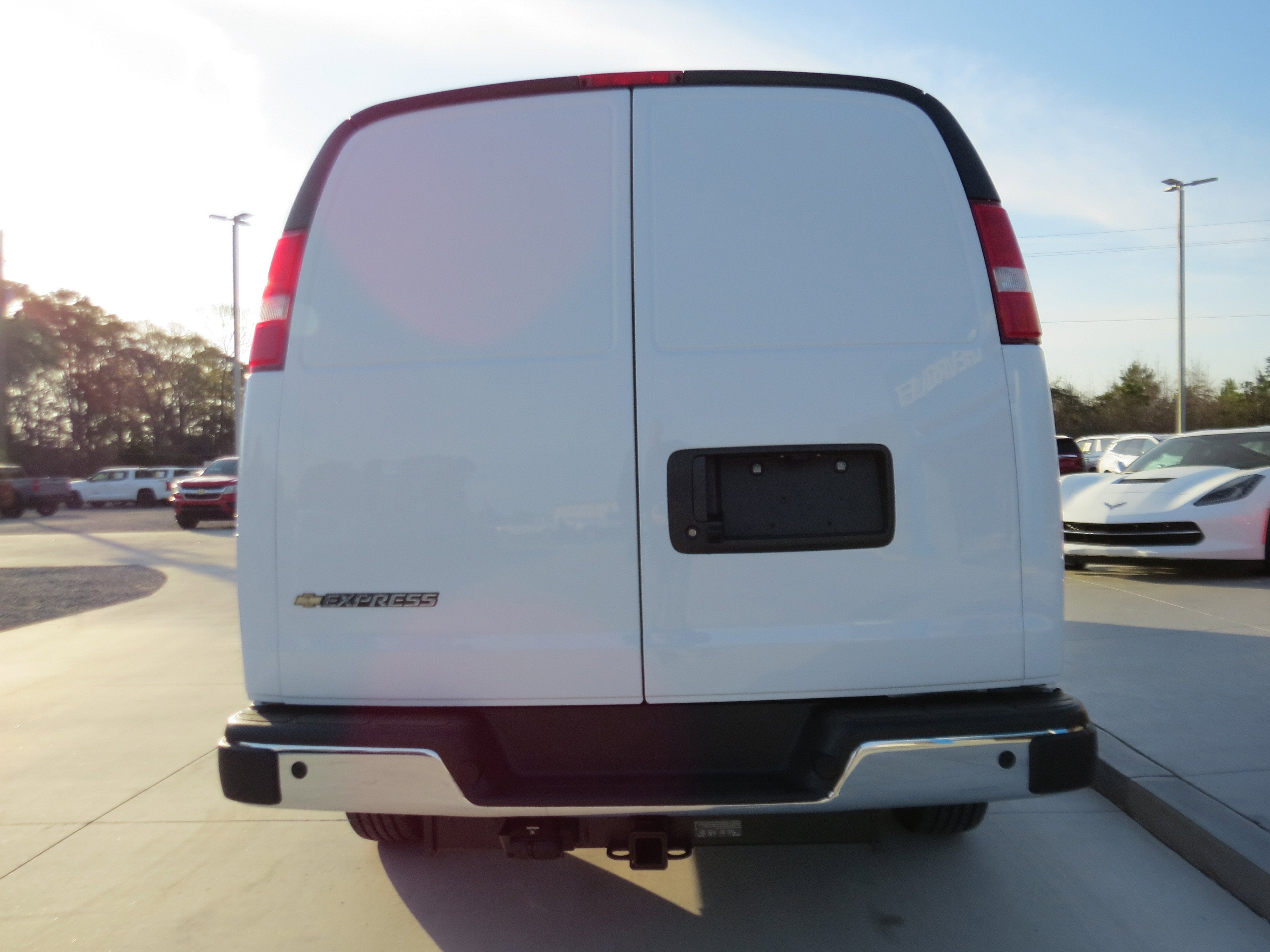 2026 Chevrolet Express Cargo WT