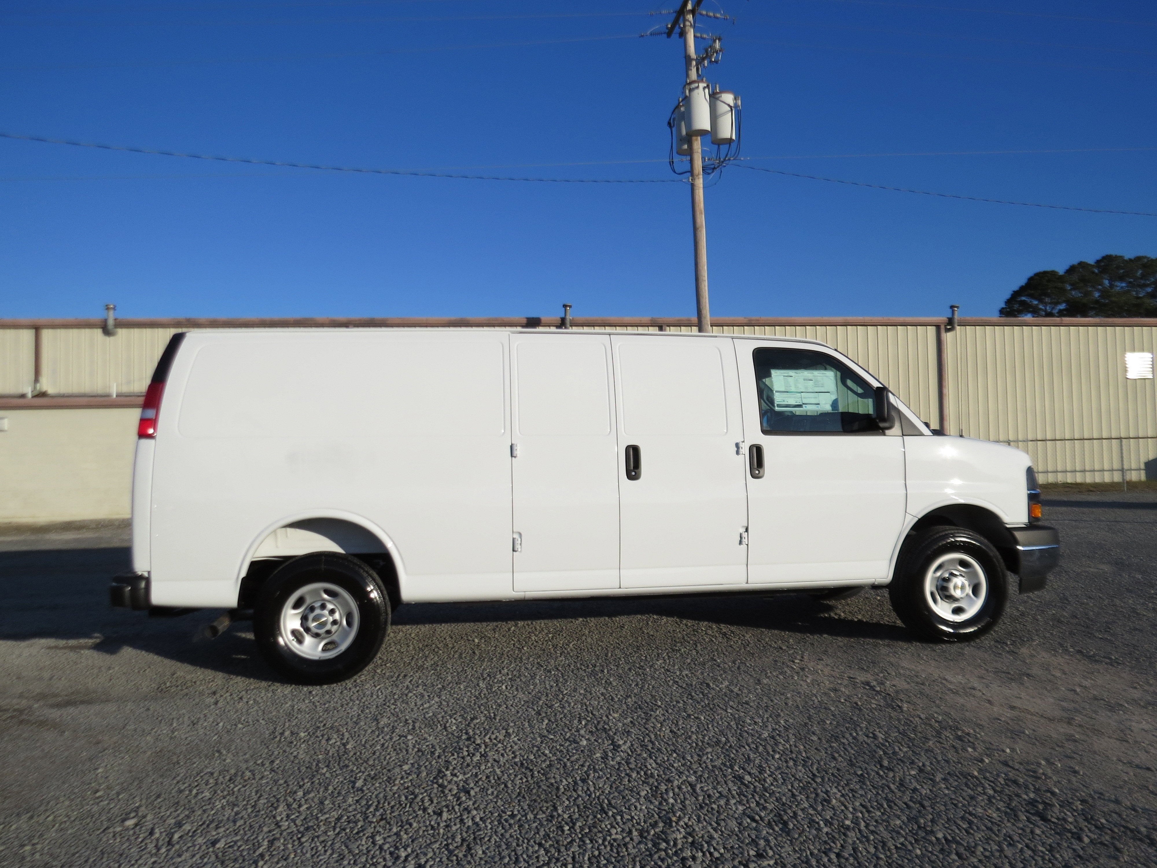 2026 Chevrolet Express Cargo WT