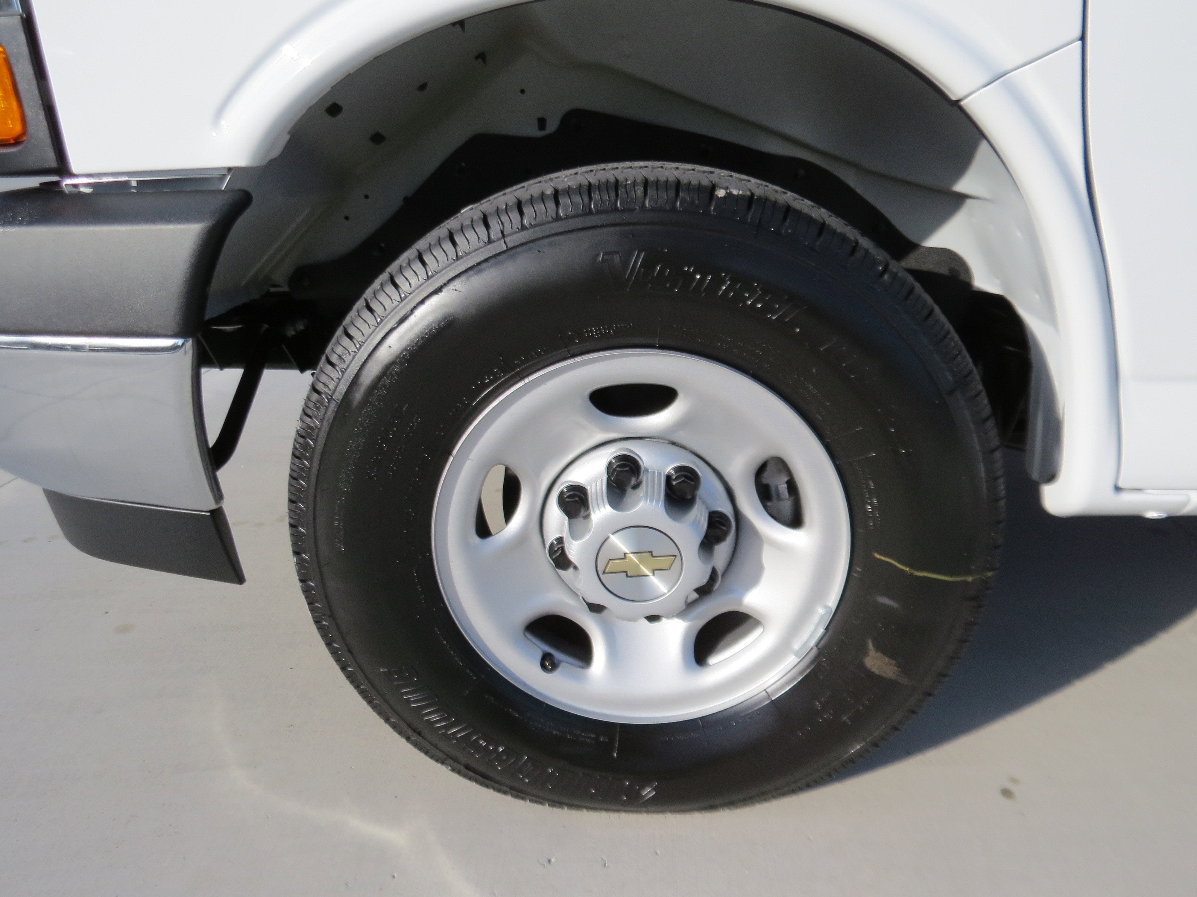 2026 Chevrolet Express Cargo WT