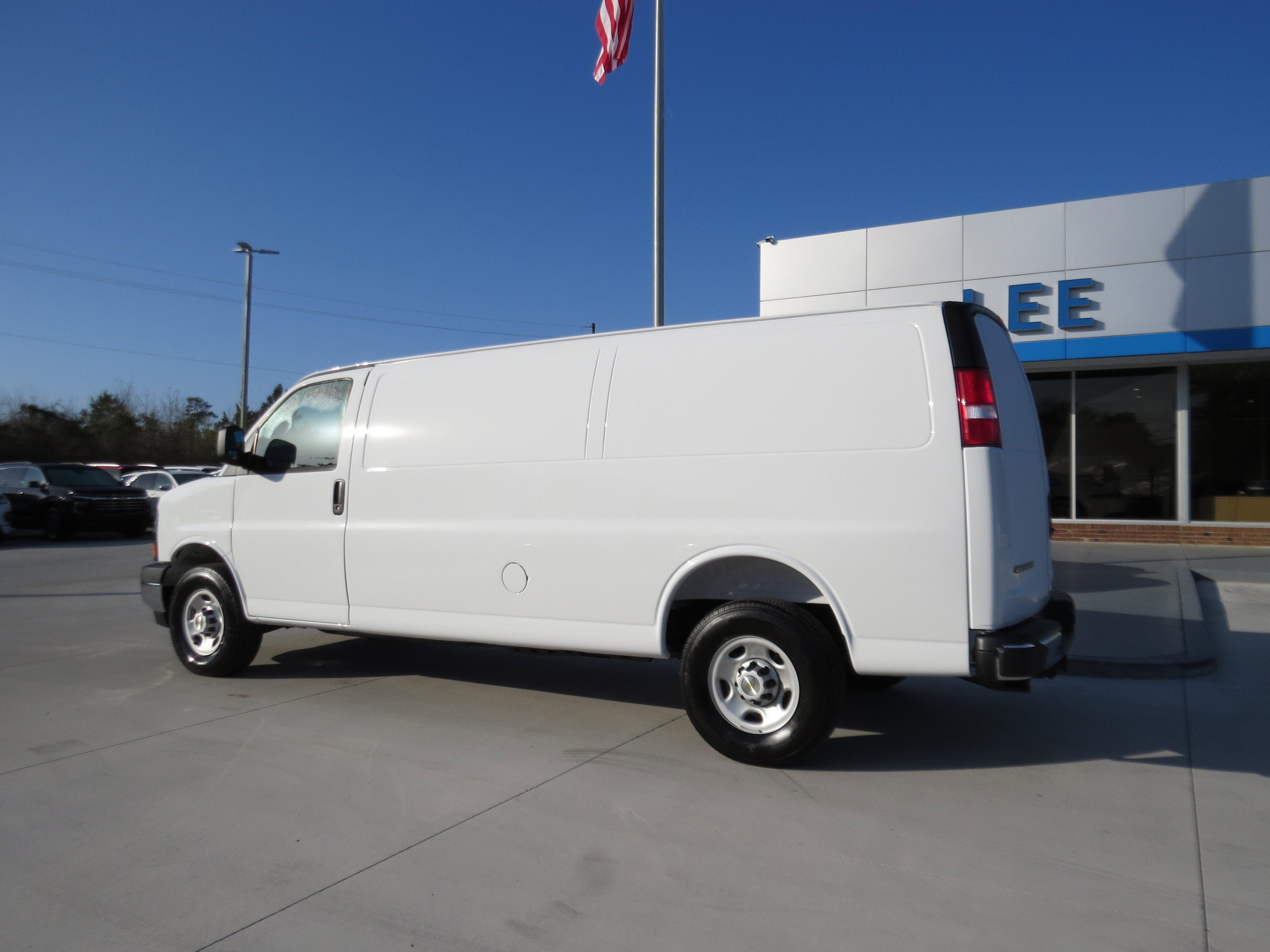 2026 Chevrolet Express Cargo WT