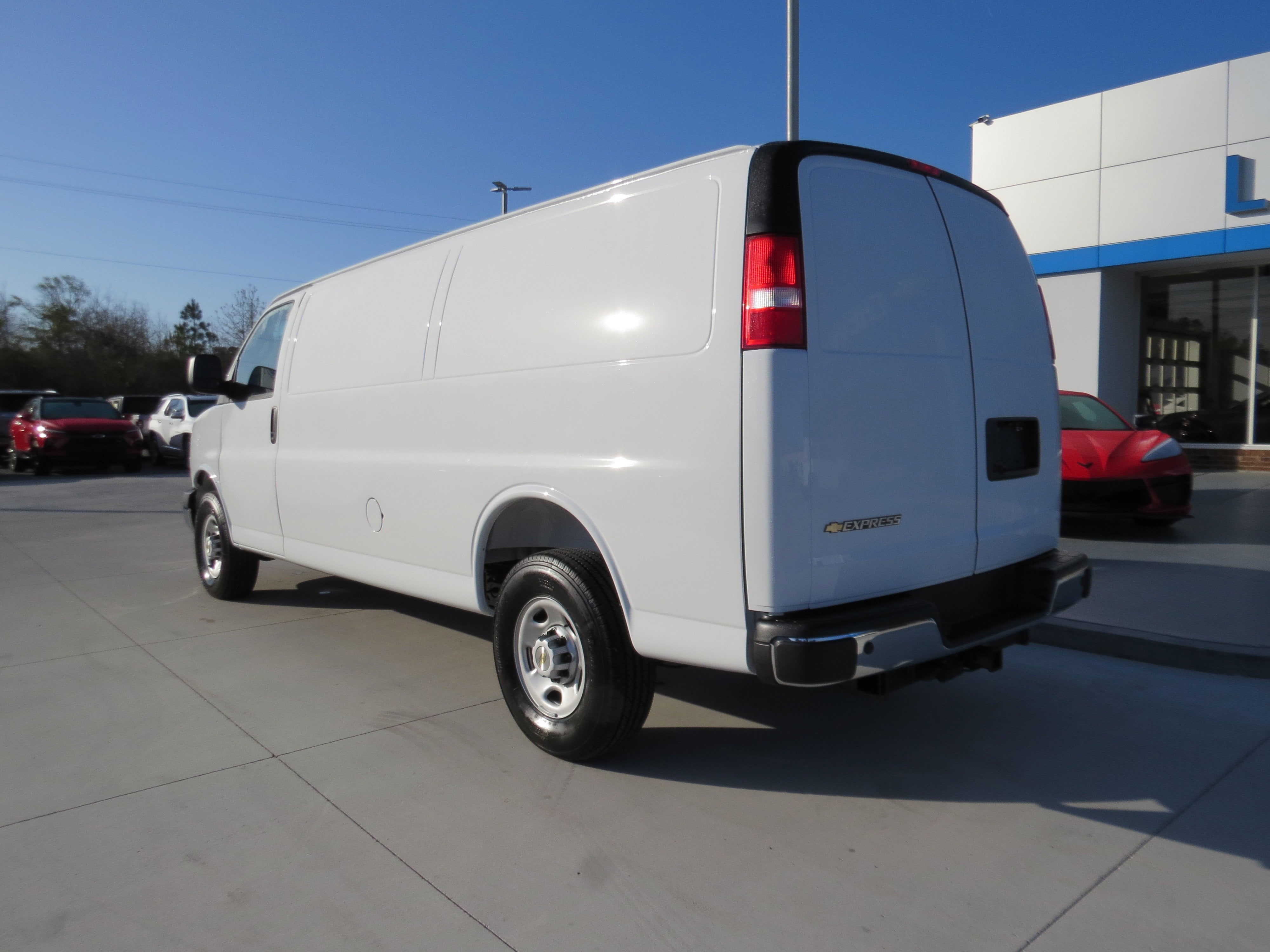 2026 Chevrolet Express Cargo WT