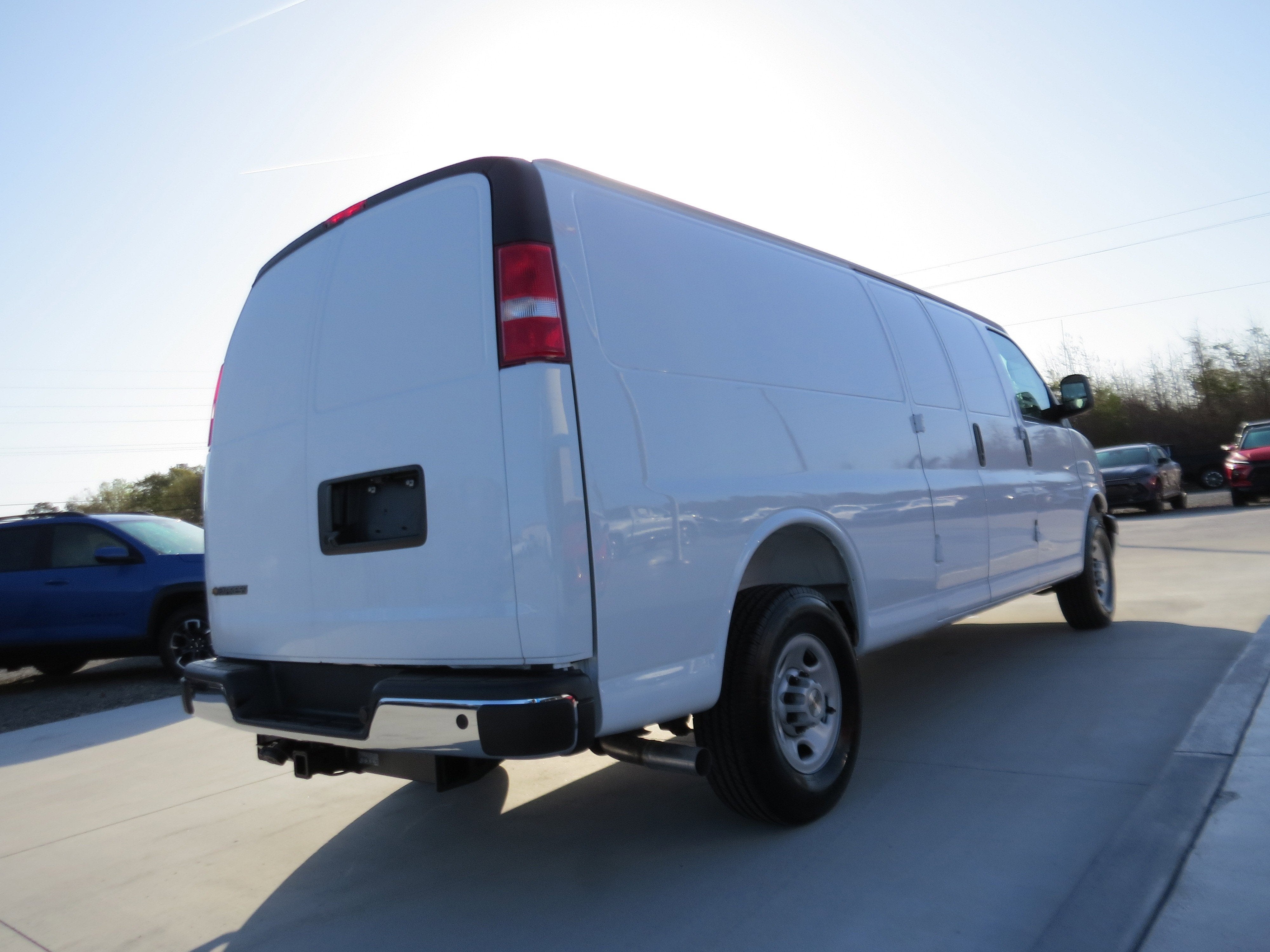 2026 Chevrolet Express Cargo WT