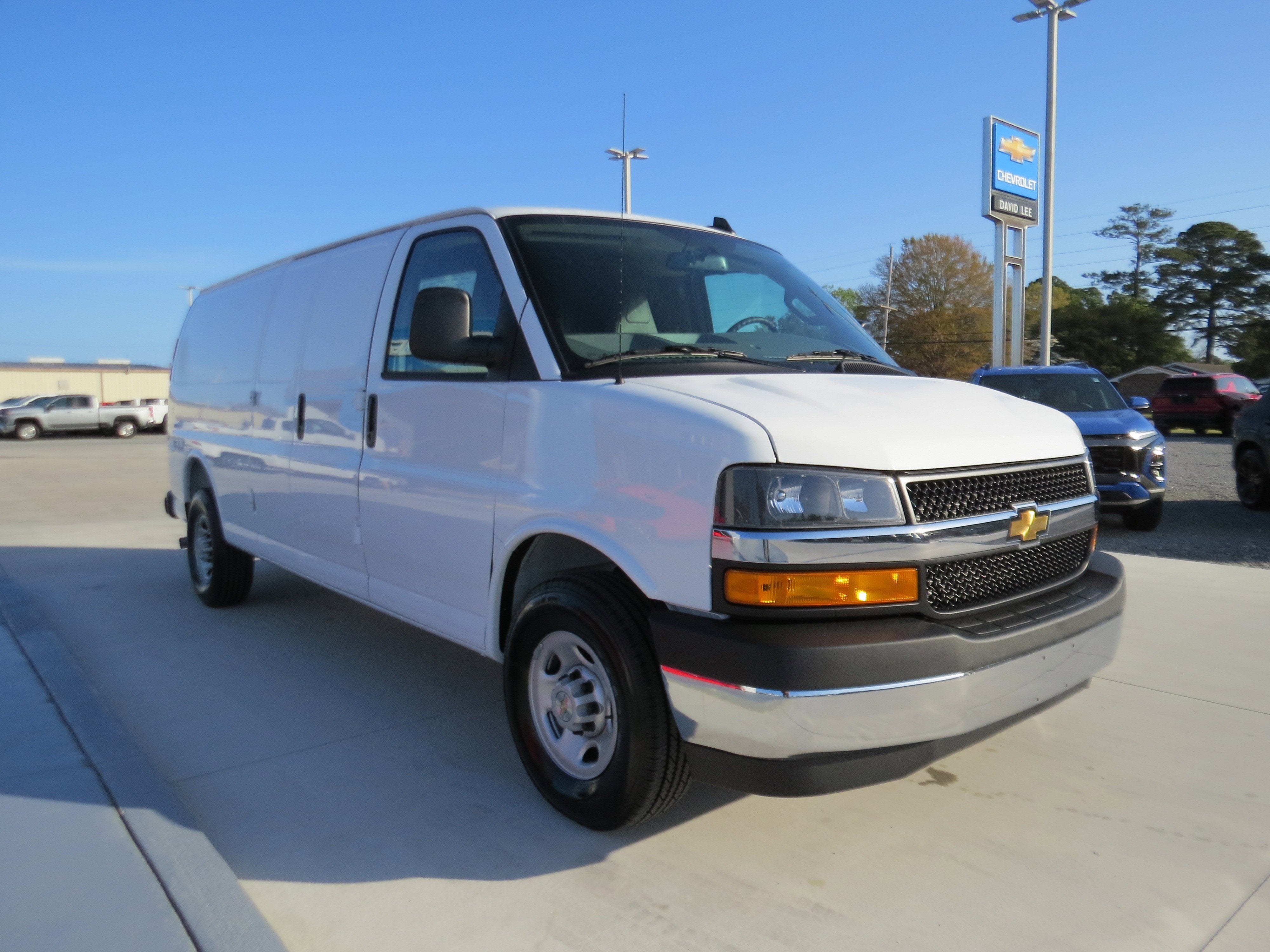 2026 Chevrolet Express Cargo WT