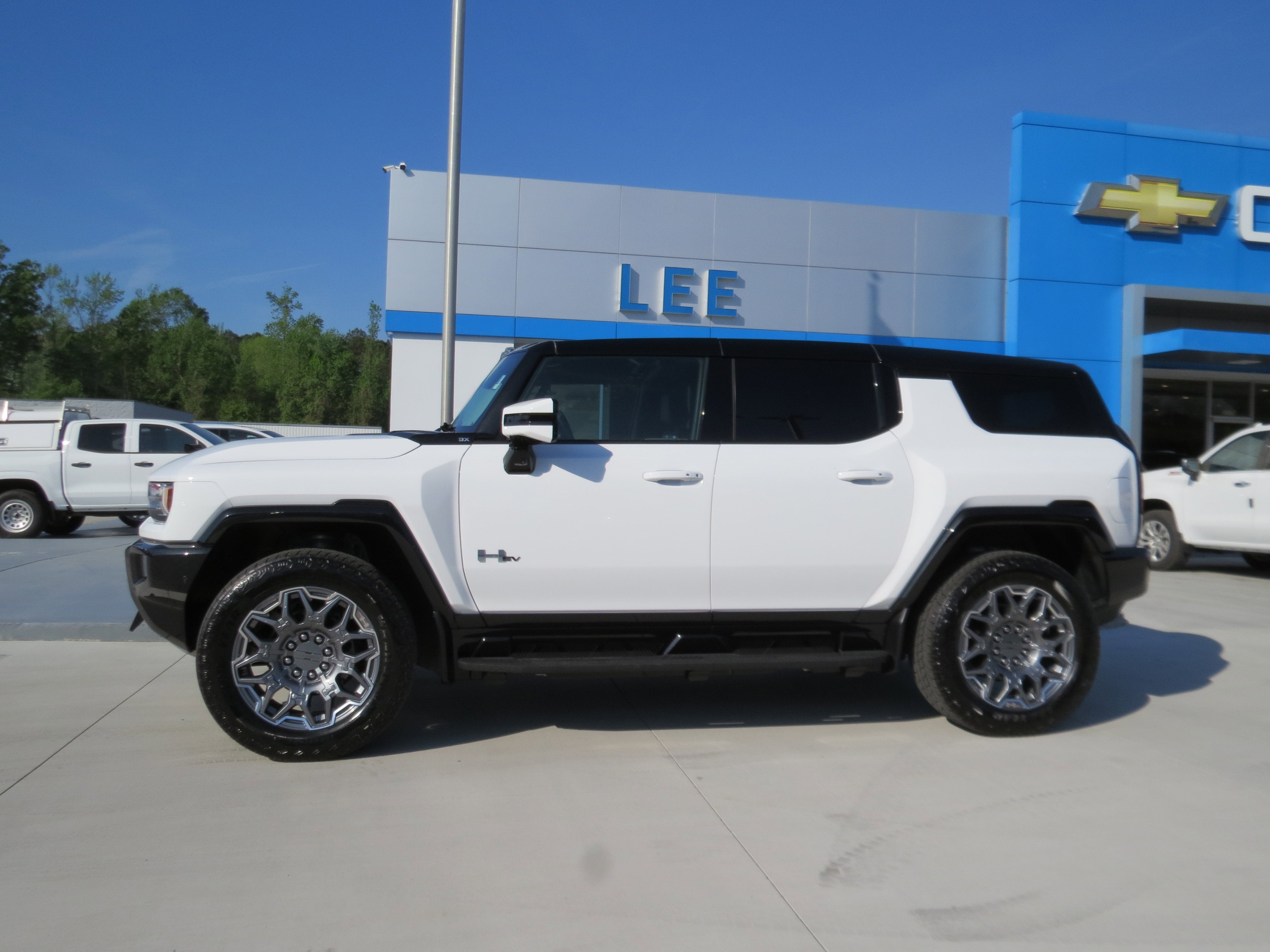 Used 2025 GMC HUMMER EV 3X with VIN 1GKB0RDC0SU104554 for sale in Washington, NC