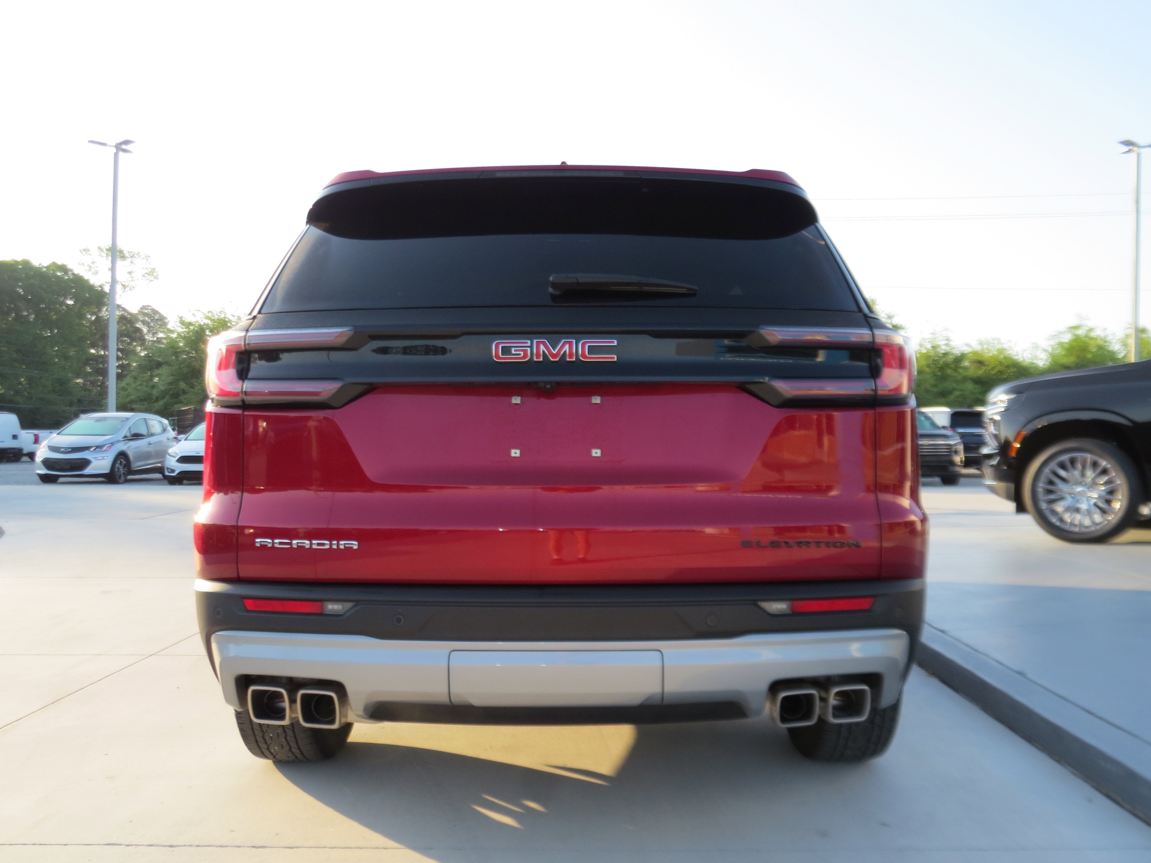 2024 GMC Acadia Elevation