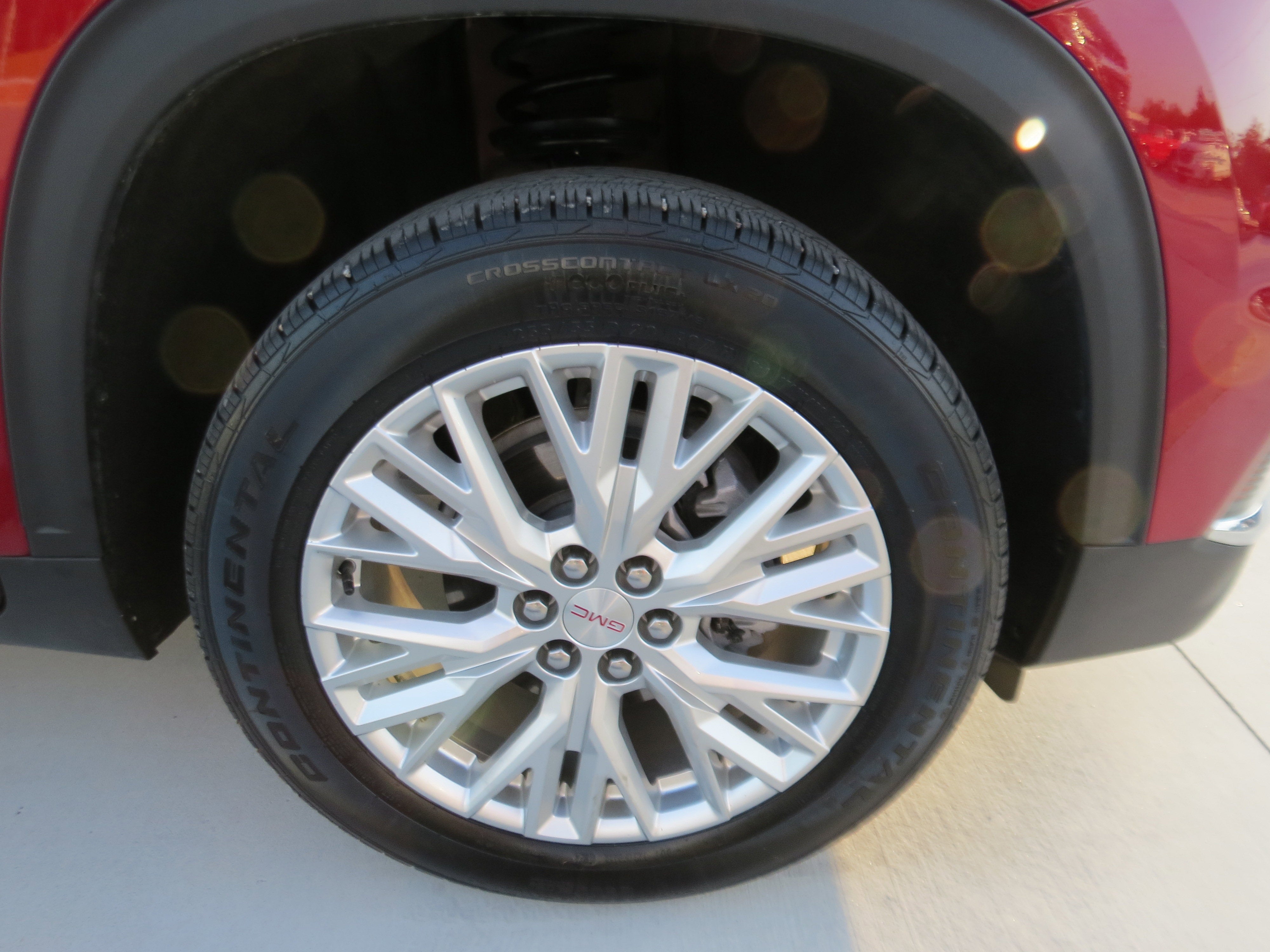 2024 GMC Acadia Elevation