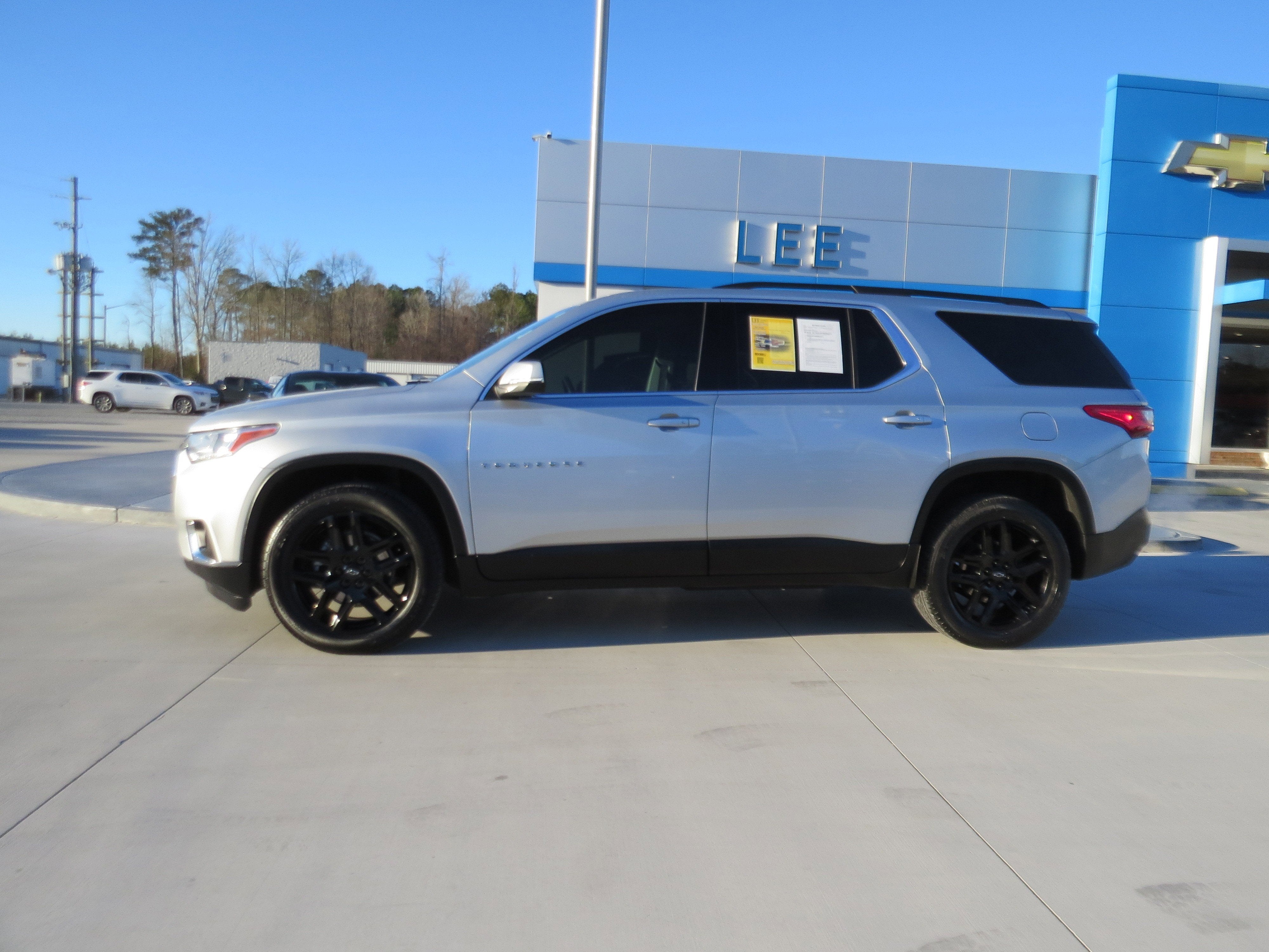 2021 Chevrolet Traverse LT Cloth