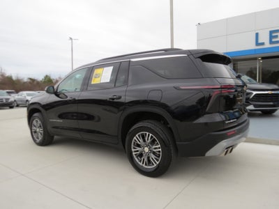 2025 Chevrolet Traverse LT