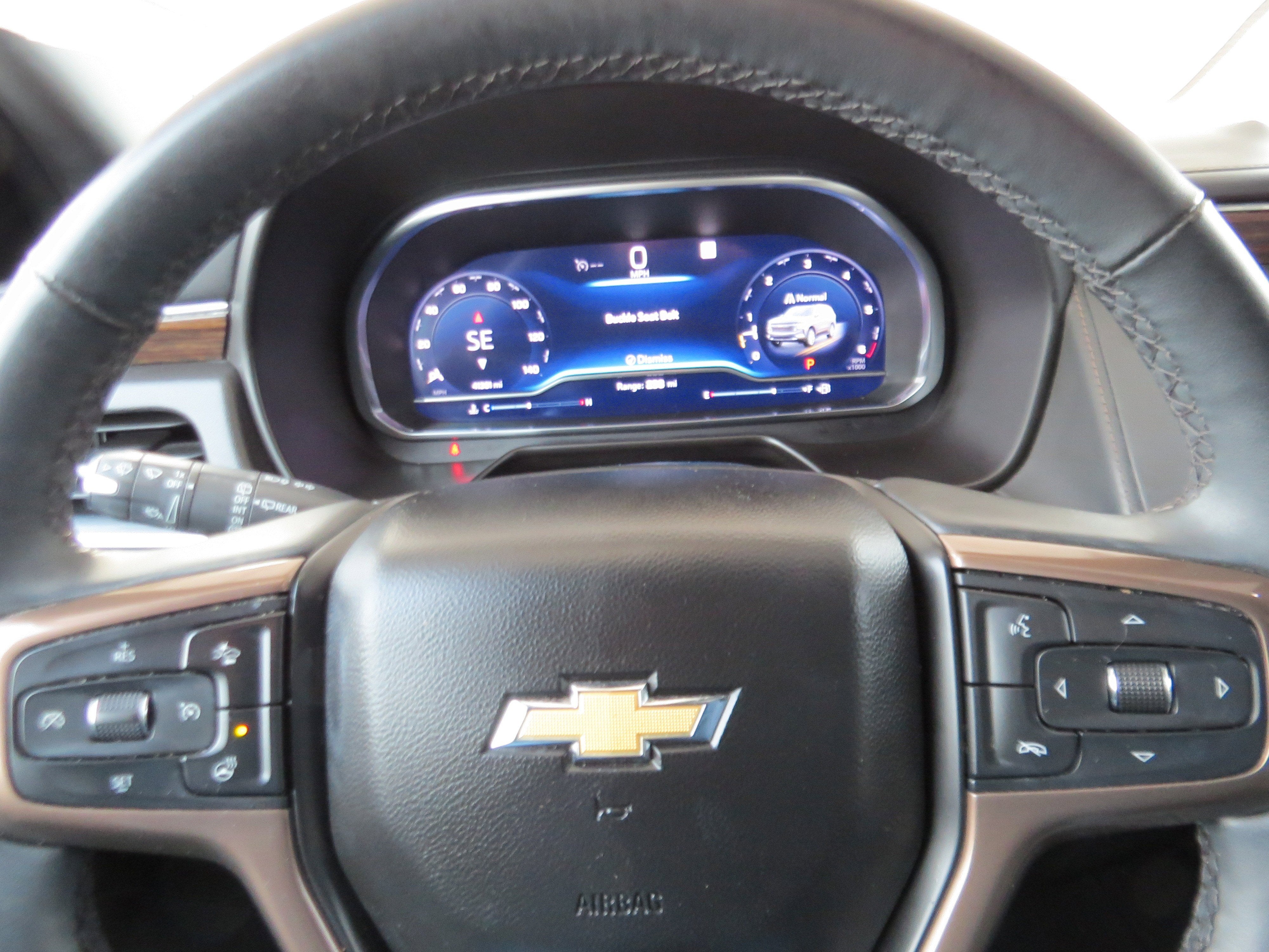 2023 Chevrolet Suburban High Country