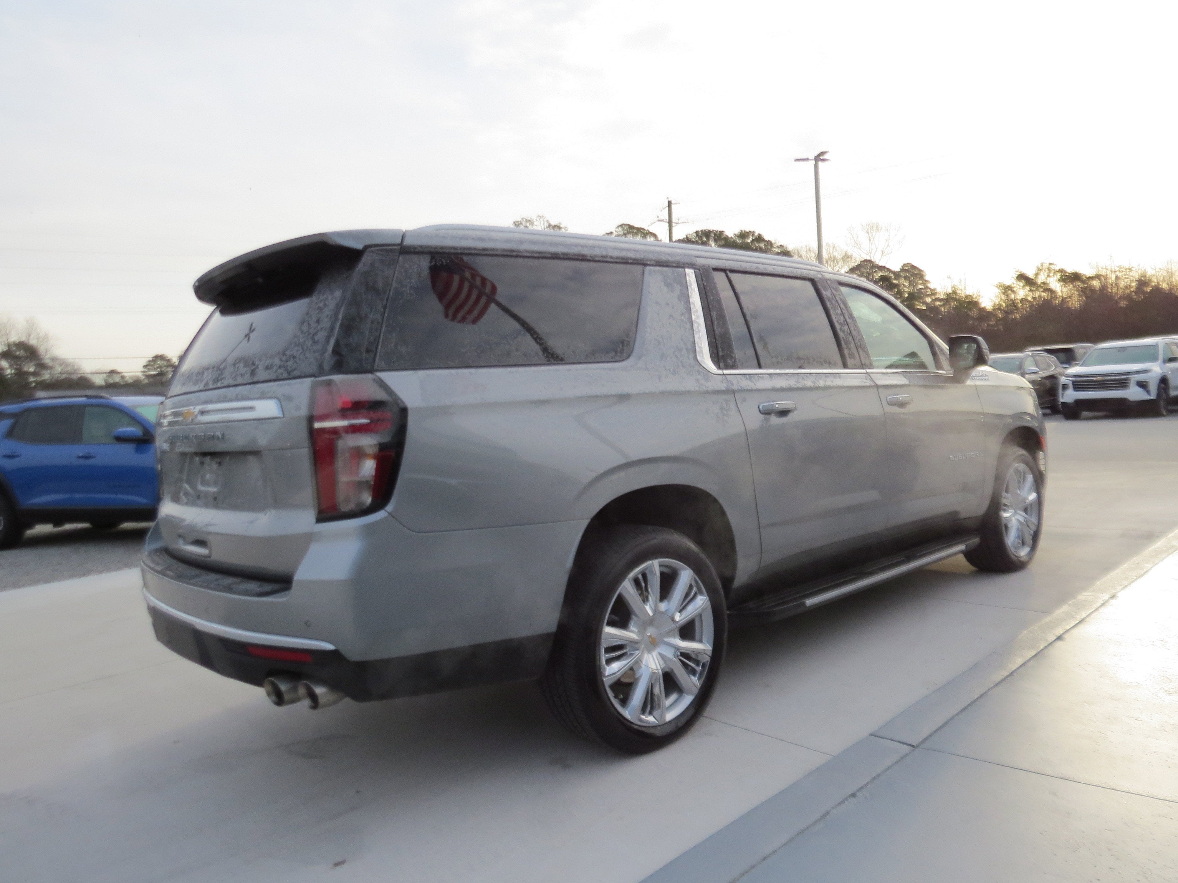 2023 Chevrolet Suburban High Country