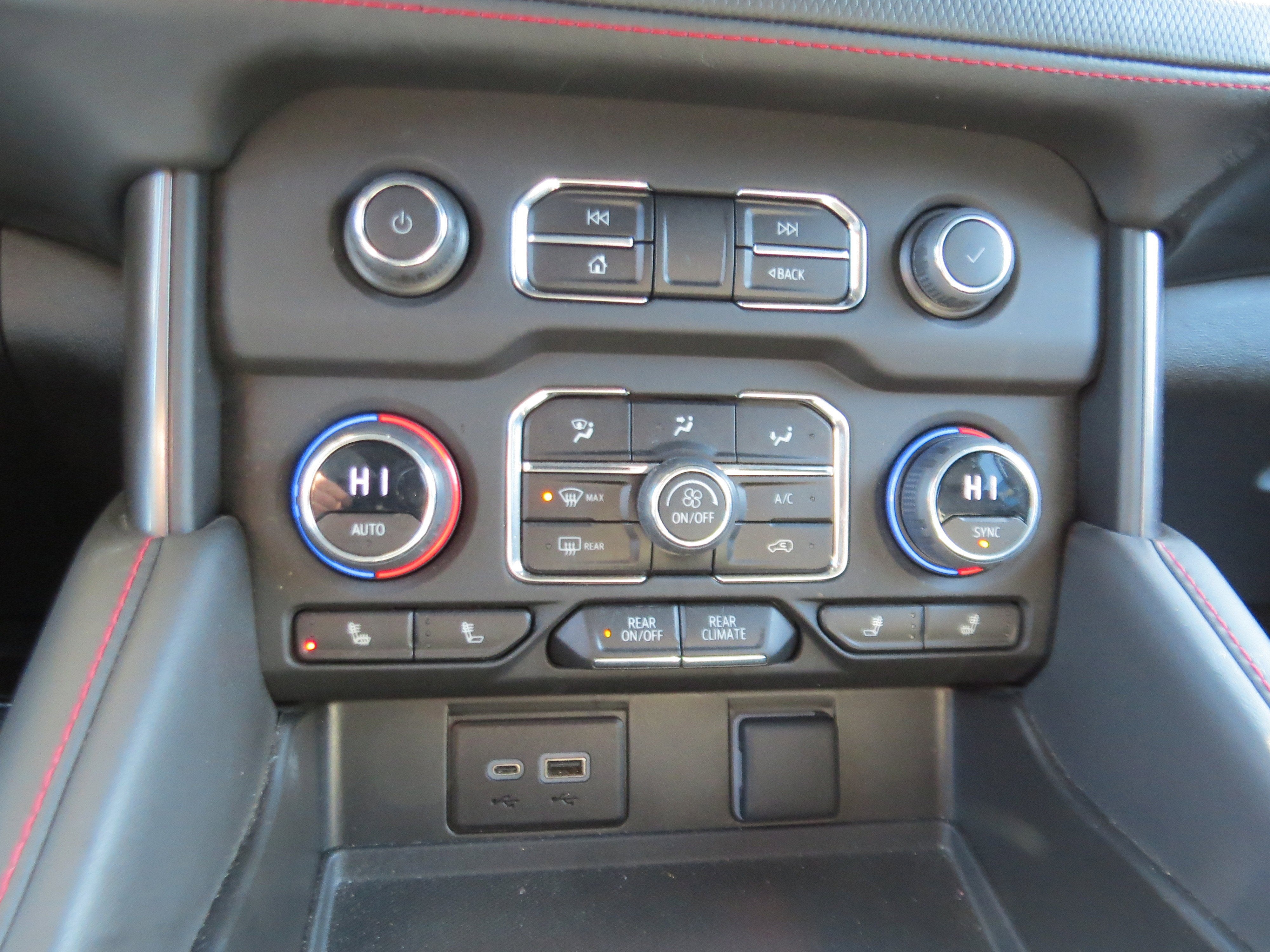 2023 Chevrolet Tahoe RST