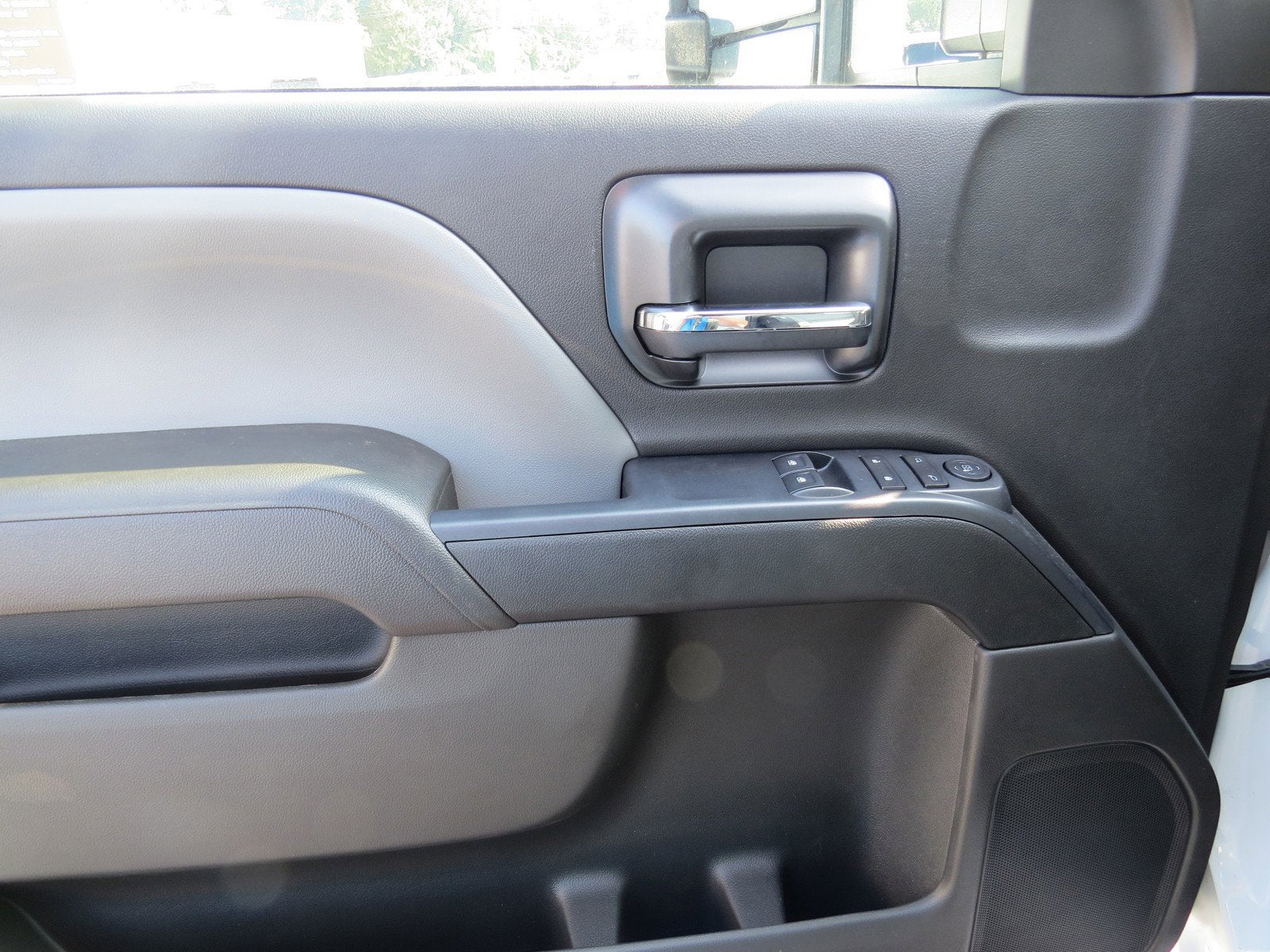 2024 Chevrolet Silverado 5500 HD Work Truck